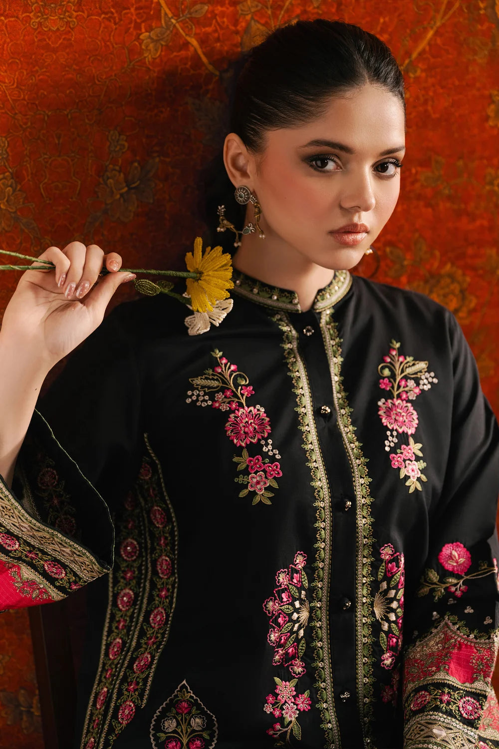 BLACK | E4701/103/901 | Rozana Winter Drop 1 | Ethnc