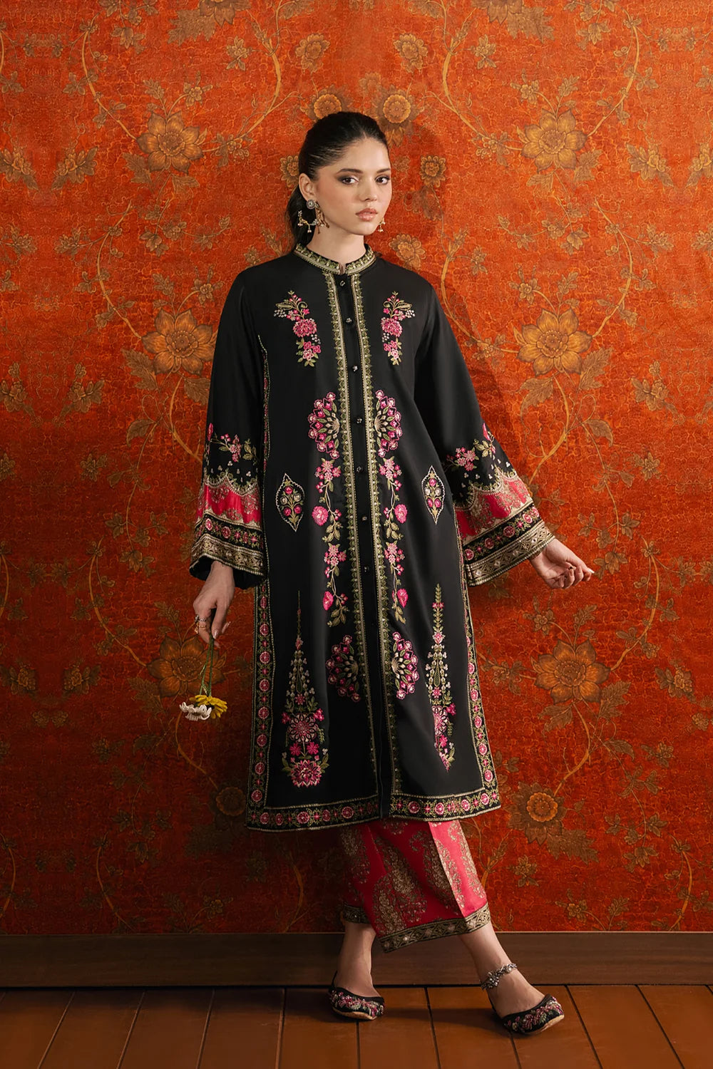 BLACK | E4701/103/901 | Rozana Winter Drop 1 | Ethnc