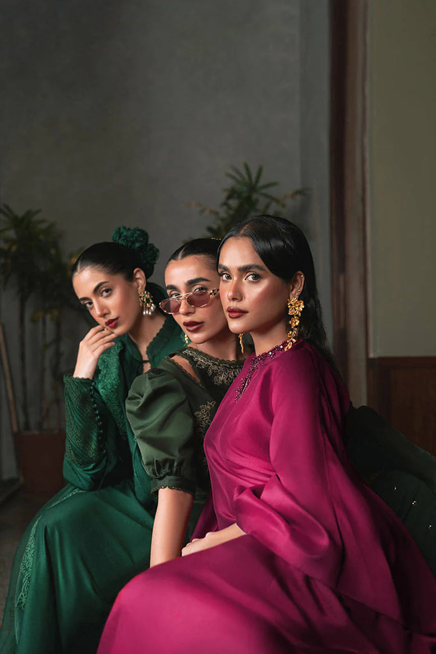 AURORA EMERALD | CHAYE COFFEE; LUXURY PRET | Mohsin Naveed Ranjha