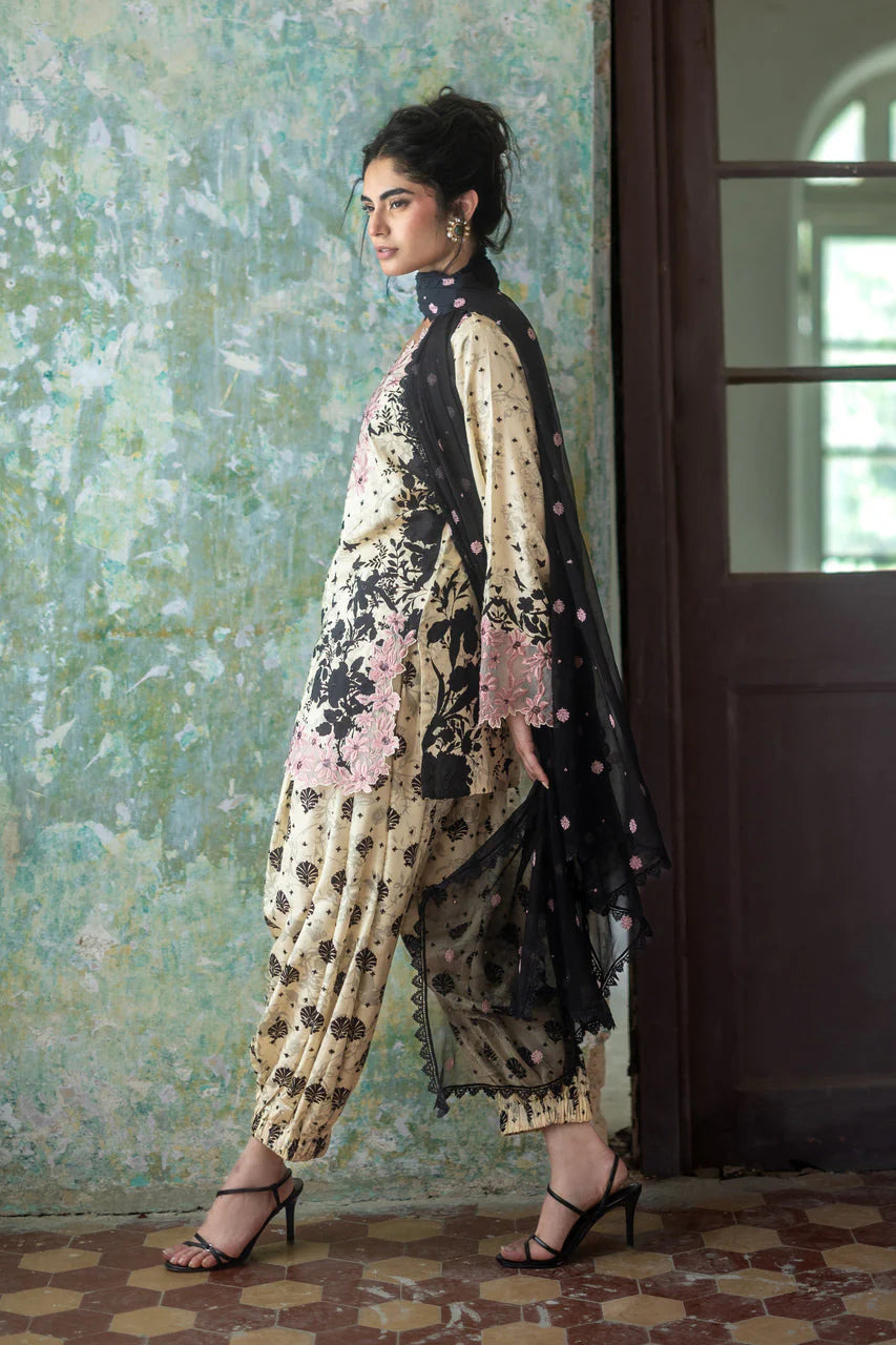 Blush Fleur | Summer Edition '26 |  Zainab Chottani