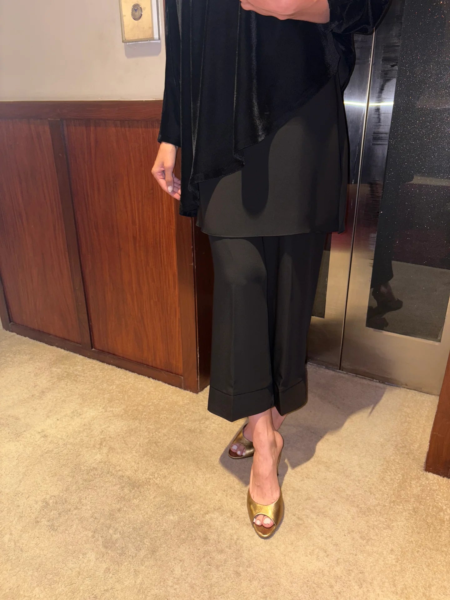 VELVET CAPE SET | SAK ATELIER