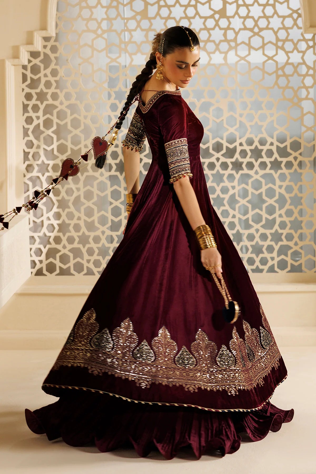 EMBROIDERED VELVET FORMAL CVF26-D04 | Chandni Velvet Formals ‘26 | Jazmin