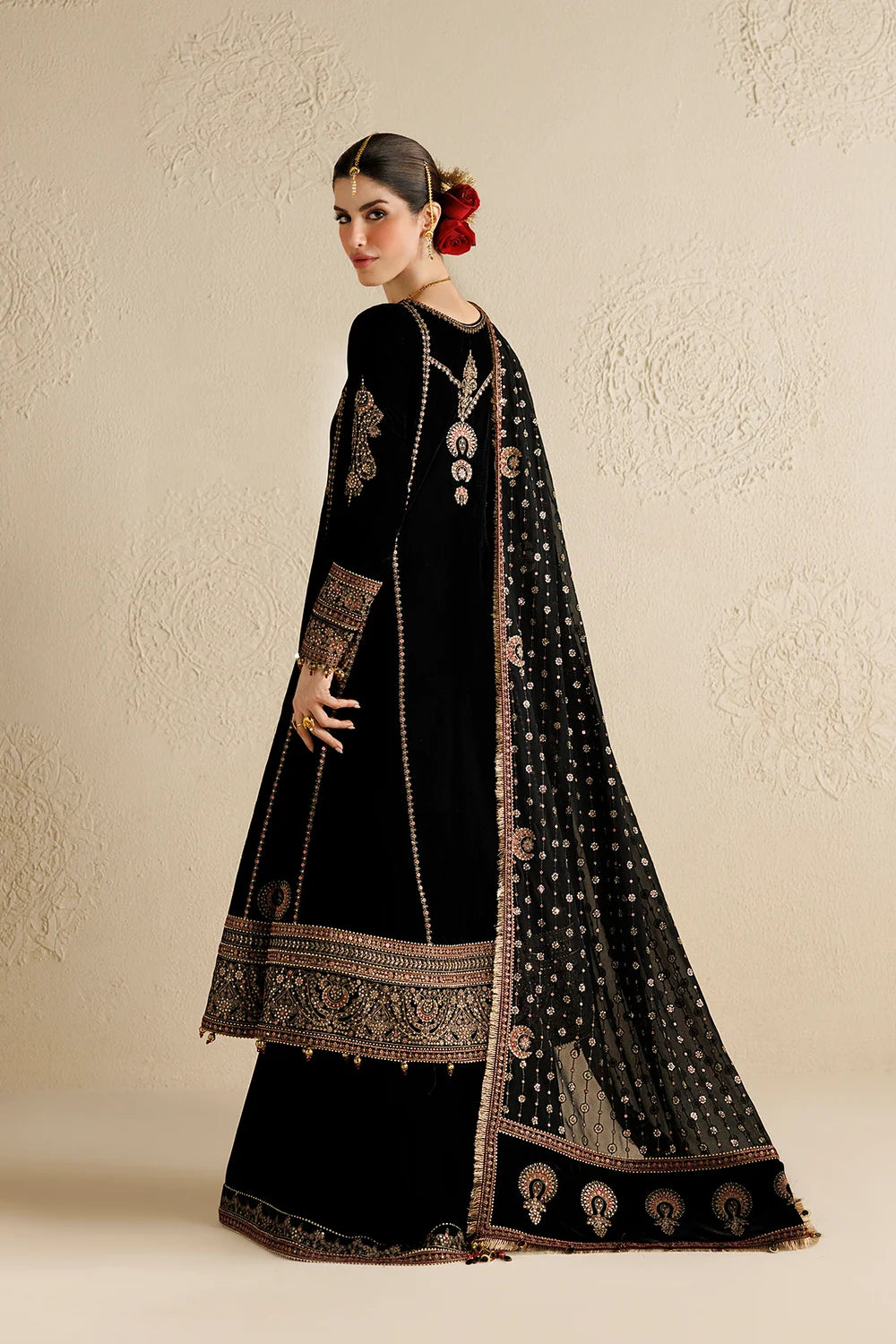 EMBROIDERED VELVET FORMAL CVF26-D01 | Chandni Velvet Formals ‘26 | Jazmin