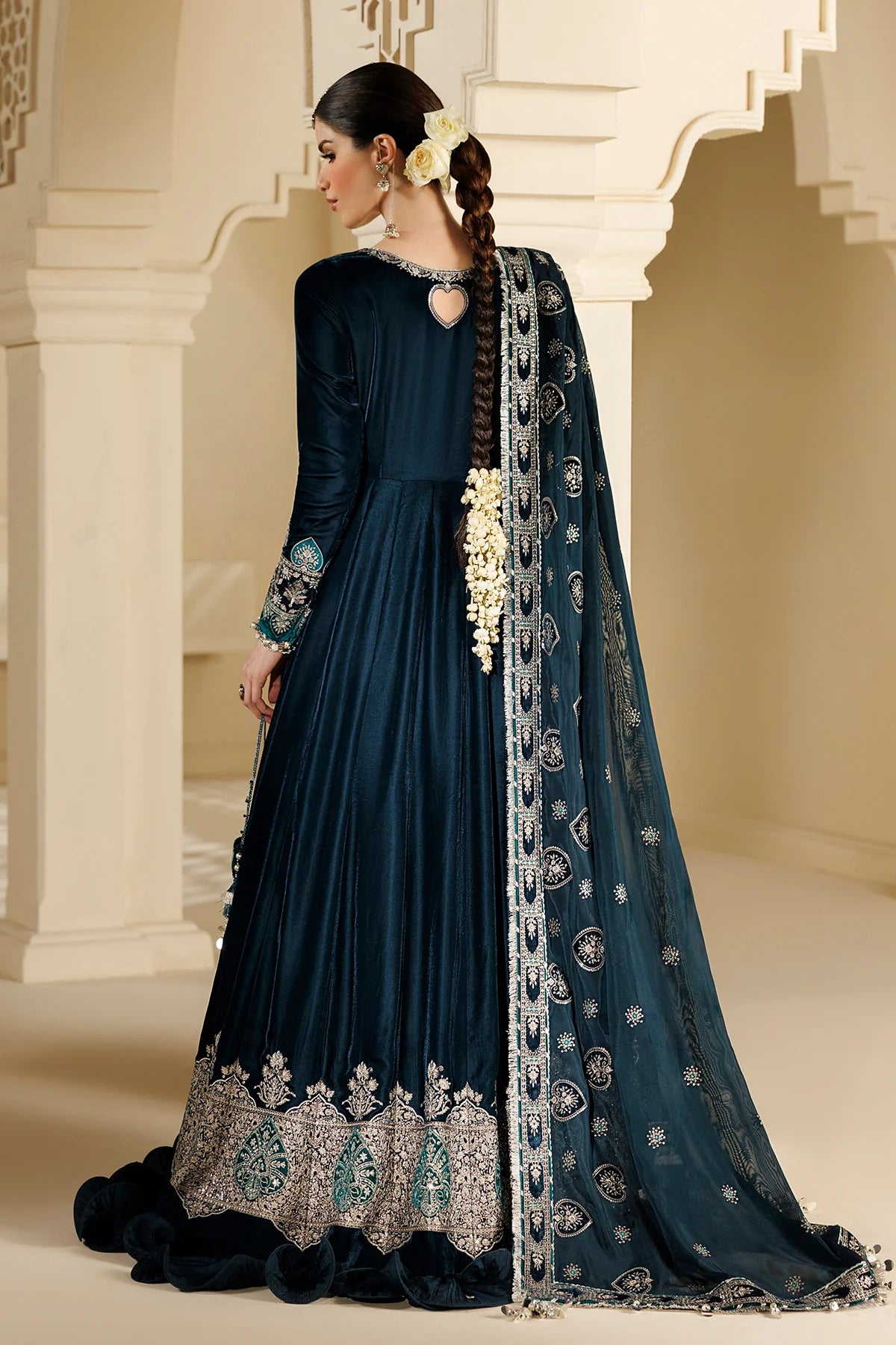 EMBROIDERED VELVET FORMAL CVF26-D09 | Chandni Velvet Formals ‘26 | Jazmin