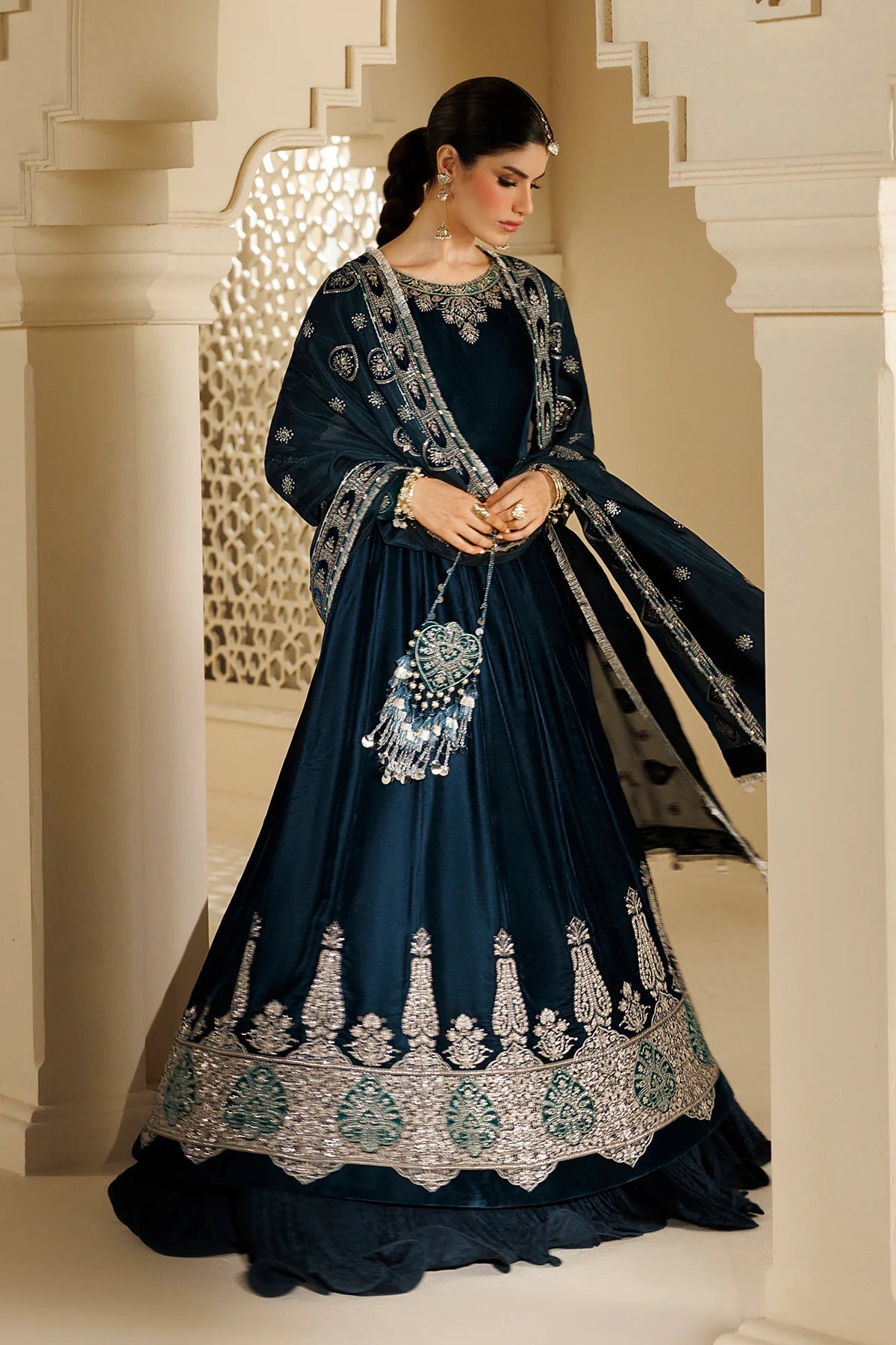 EMBROIDERED VELVET FORMAL CVF26-D09 | Chandni Velvet Formals ‘26 | Jazmin