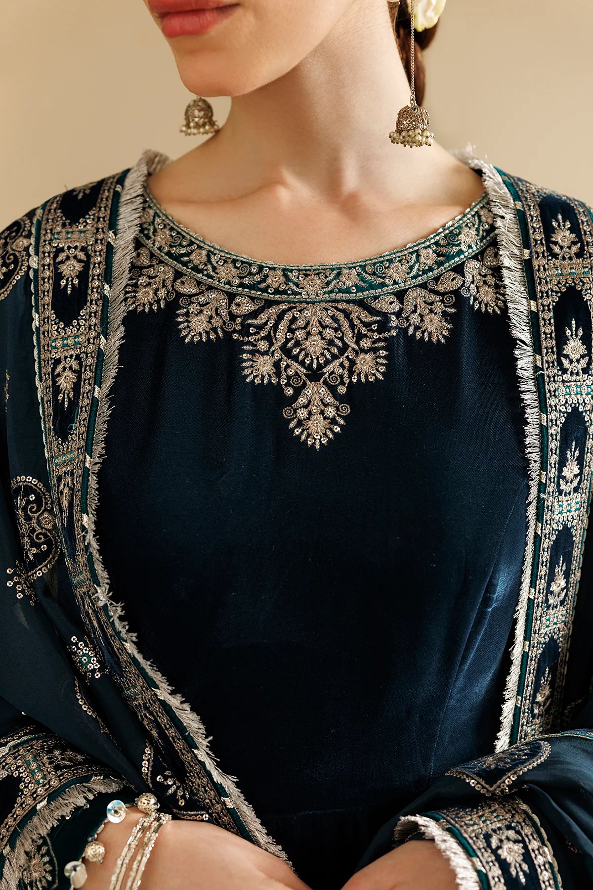 EMBROIDERED VELVET FORMAL CVF26-D09 | Chandni Velvet Formals ‘26 | Jazmin
