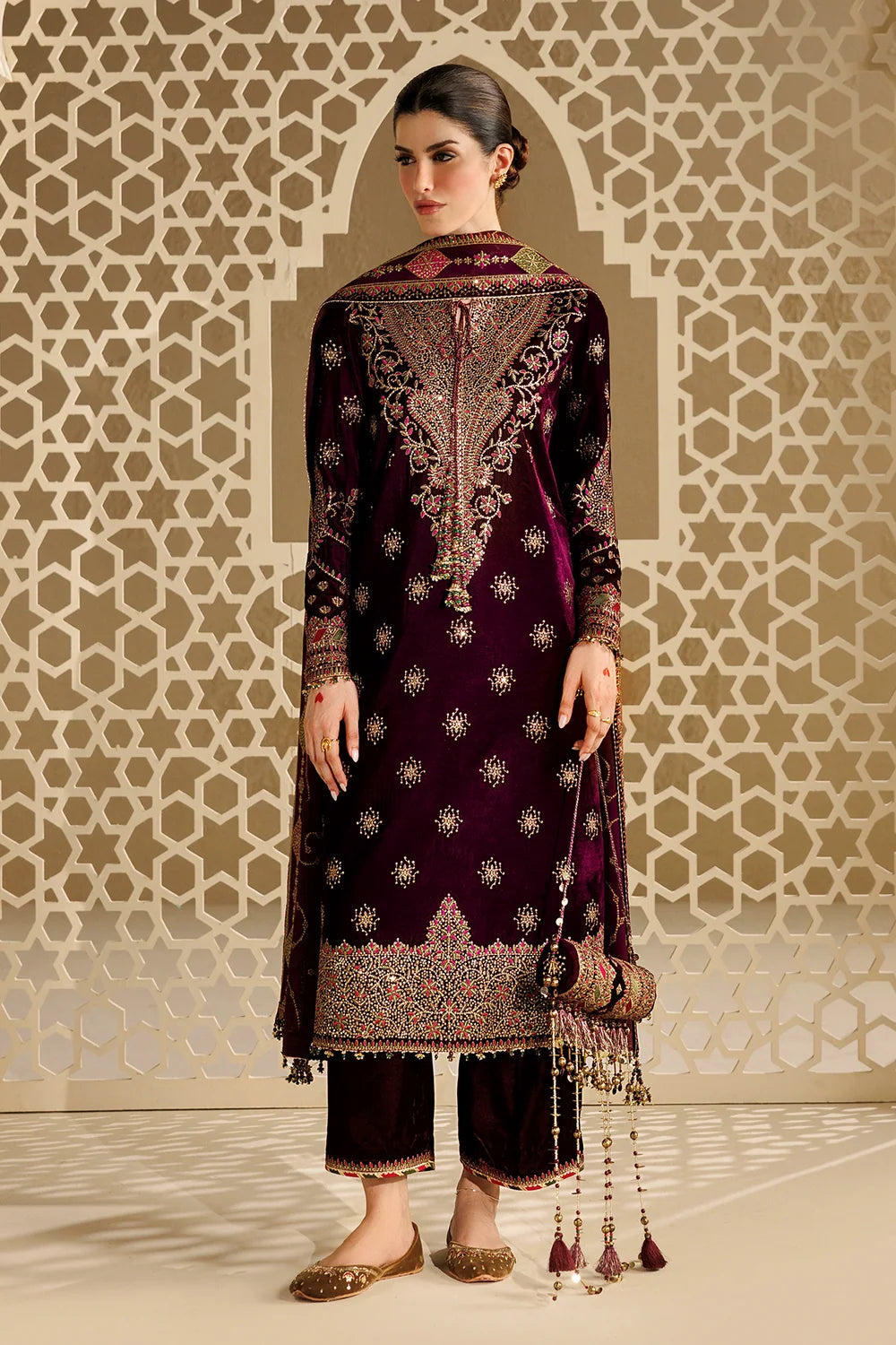 EMBROIDERED VELVET FORMAL CVF26-D08 | Chandni Velvet Formals ‘26 | Jazmin