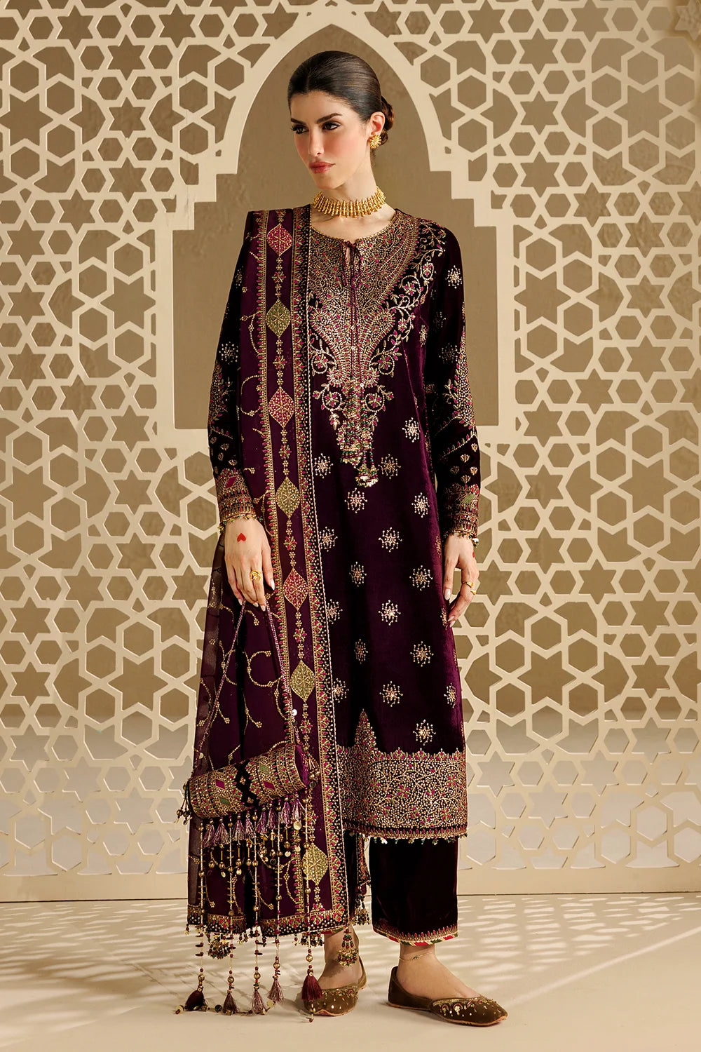 EMBROIDERED VELVET FORMAL CVF26-D08 | Chandni Velvet Formals ‘26 | Jazmin