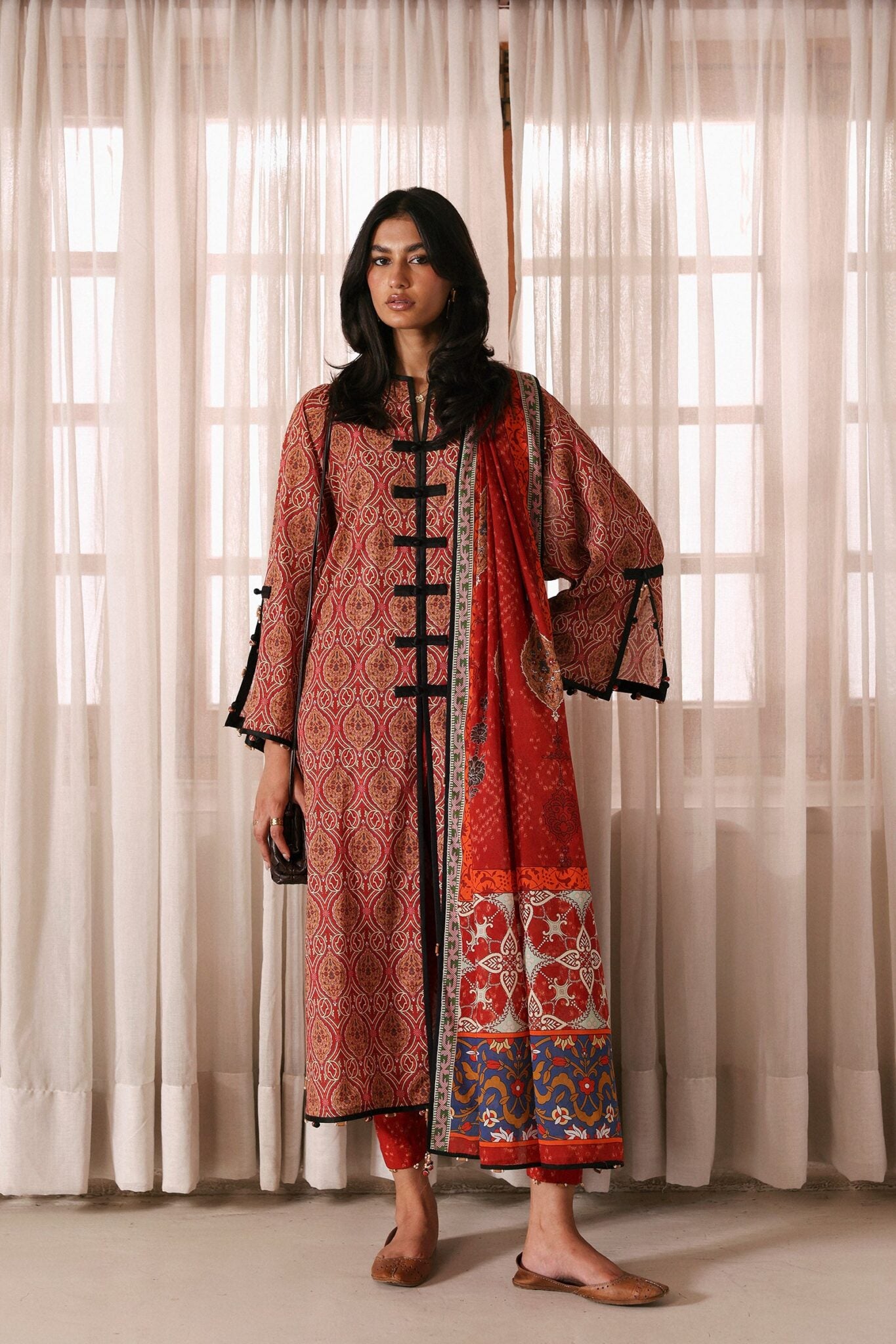 ZAREEN (APL26-10) | AMAYA PRINTED LAWN ‘26 | ZAHA