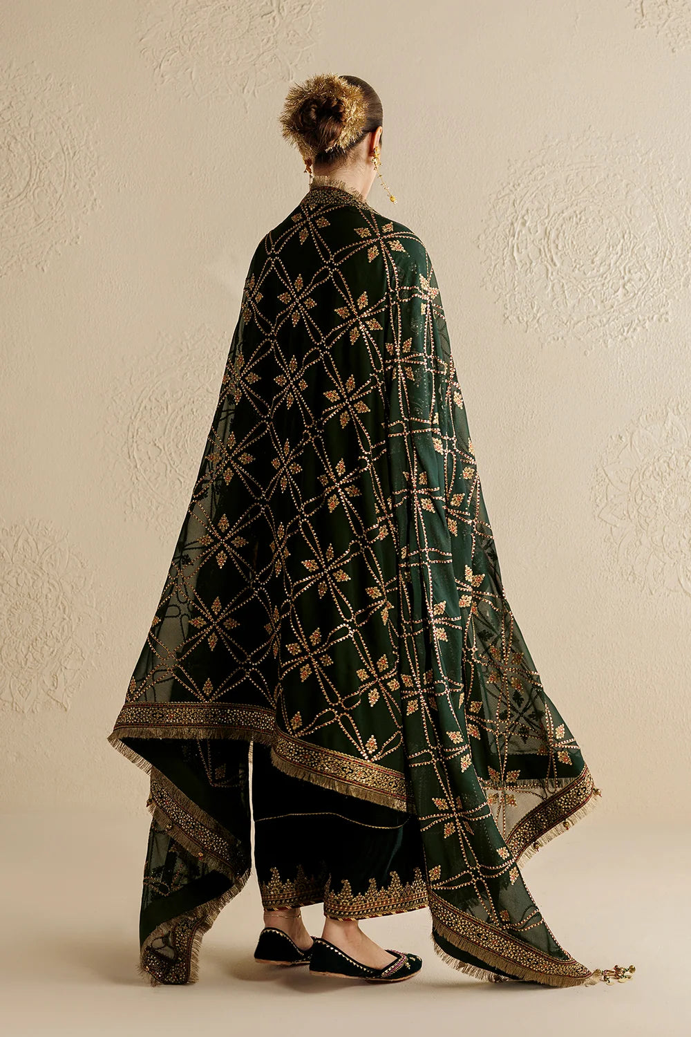 EMBROIDERED VELVET FORMAL CVF26-D07 | Chandni Velvet Formals ‘26 | Jazmin
