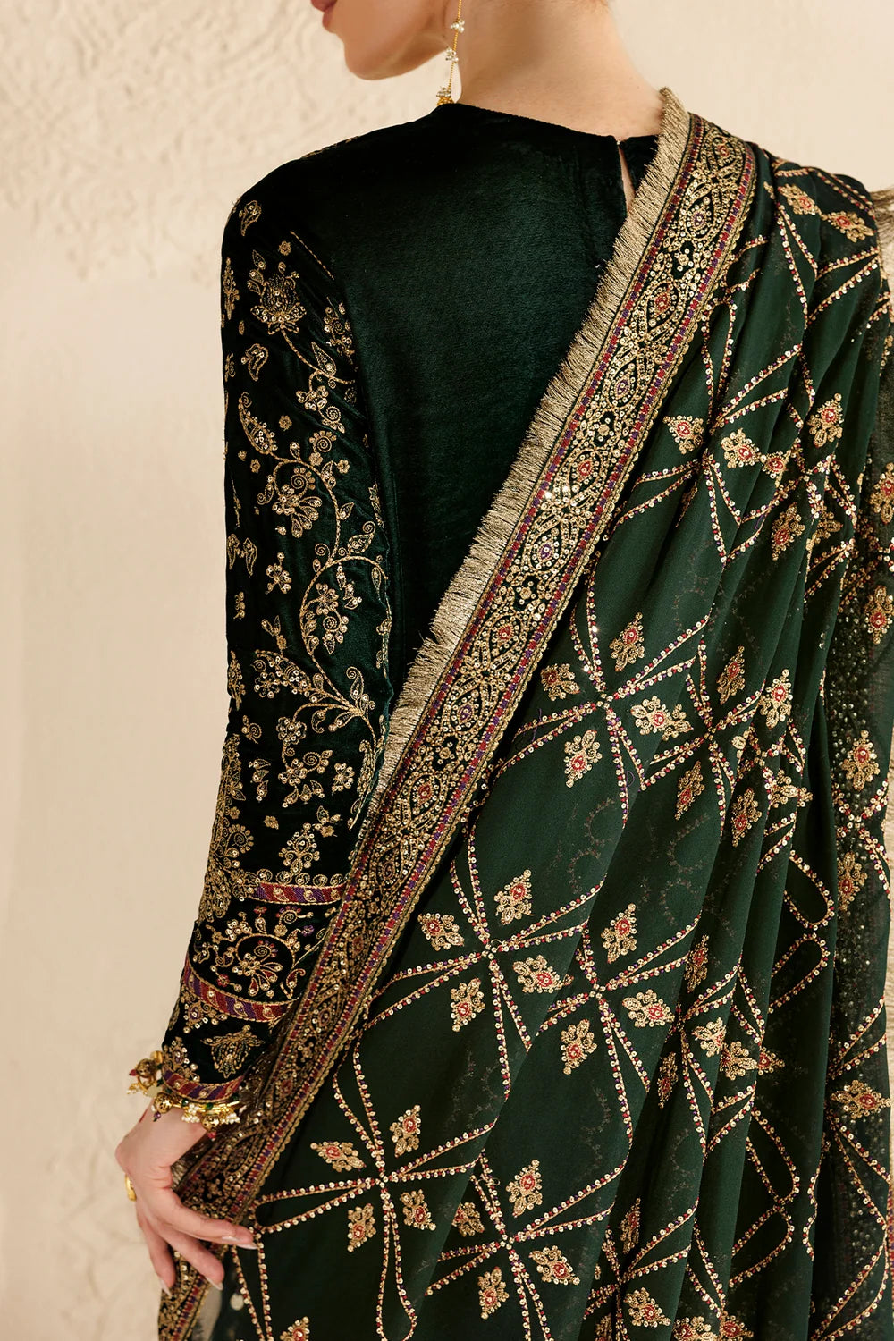 EMBROIDERED VELVET FORMAL CVF26-D07 | Chandni Velvet Formals ‘26 | Jazmin