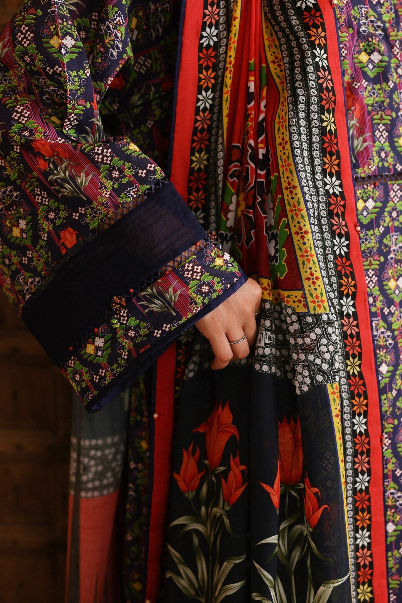 VEDA (APL26-08) | AMAYA PRINTED LAWN ‘26 | ZAHA