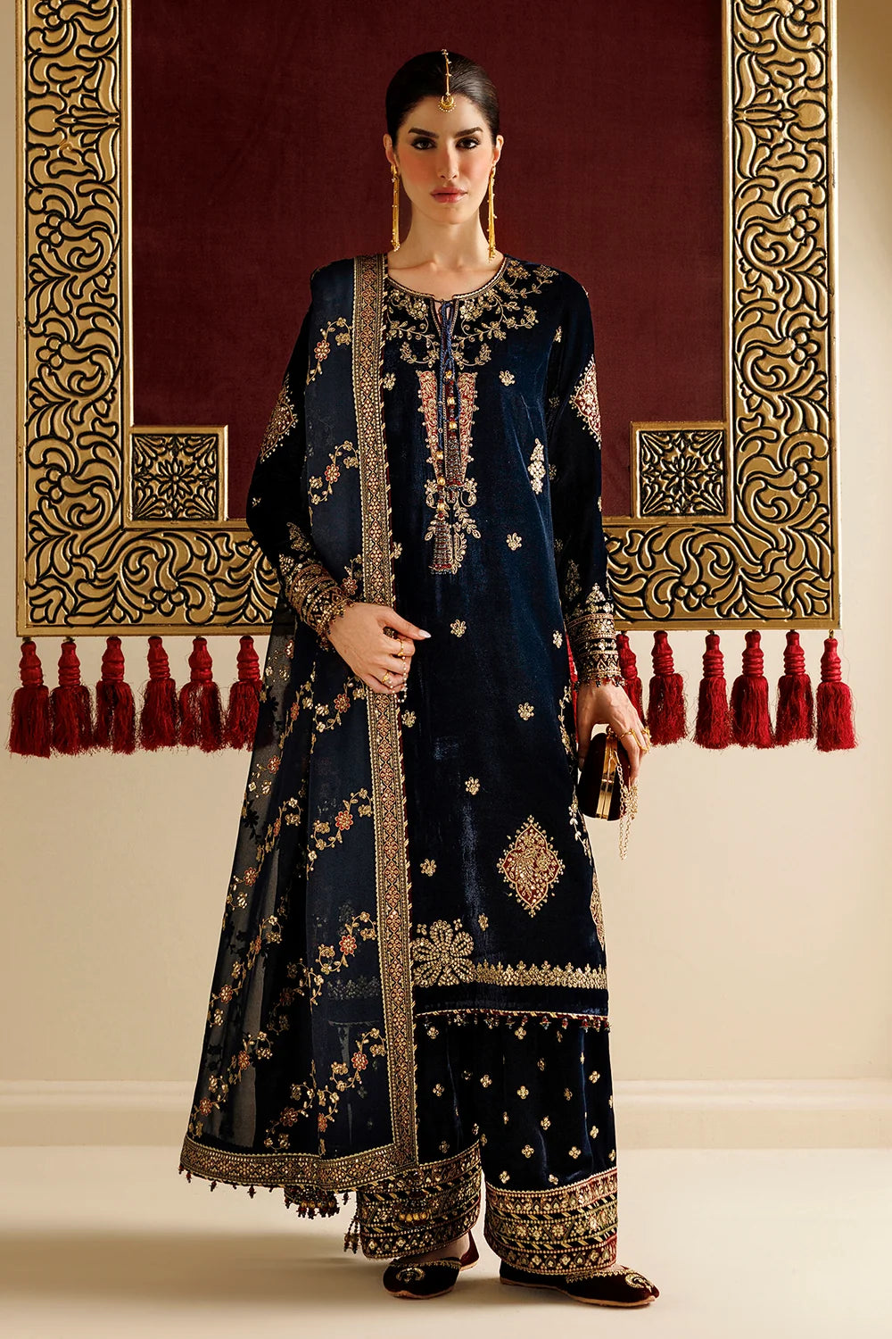 EMBROIDERED VELVET FORMAL CVF26-D11 | Chandni Velvet Formals ‘26 | Jazmin