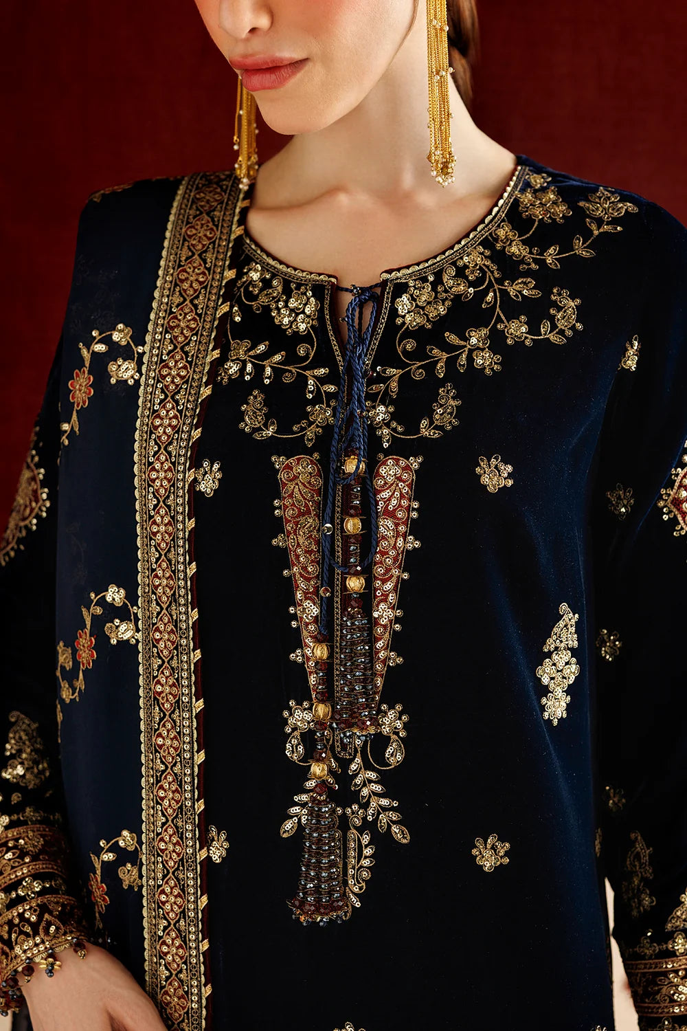 EMBROIDERED VELVET FORMAL CVF26-D11 | Chandni Velvet Formals ‘26 | Jazmin
