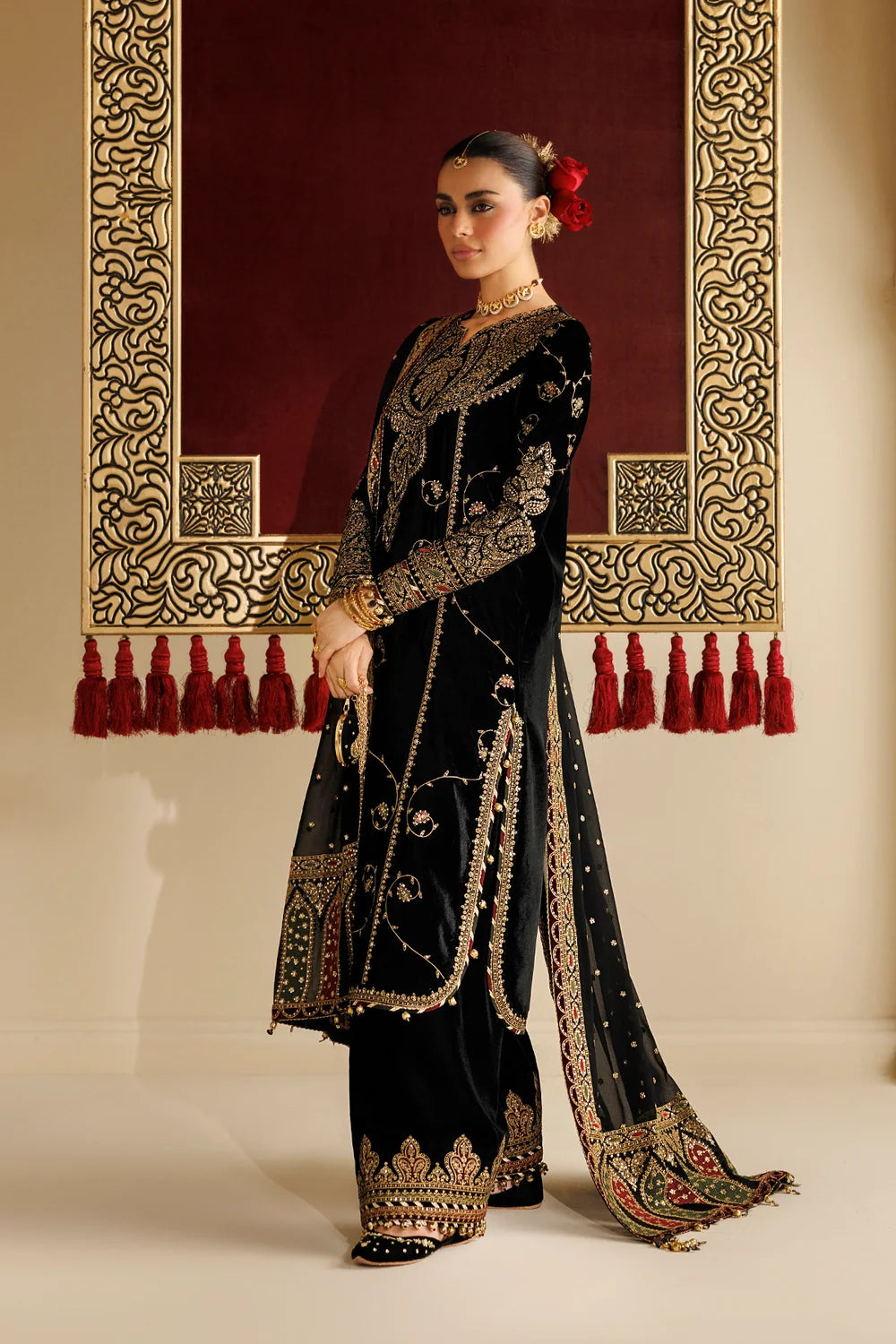 EMBROIDERED VELVET FORMAL CVF26-D05 | Chandni Velvet Formals ‘26 | Jazmin