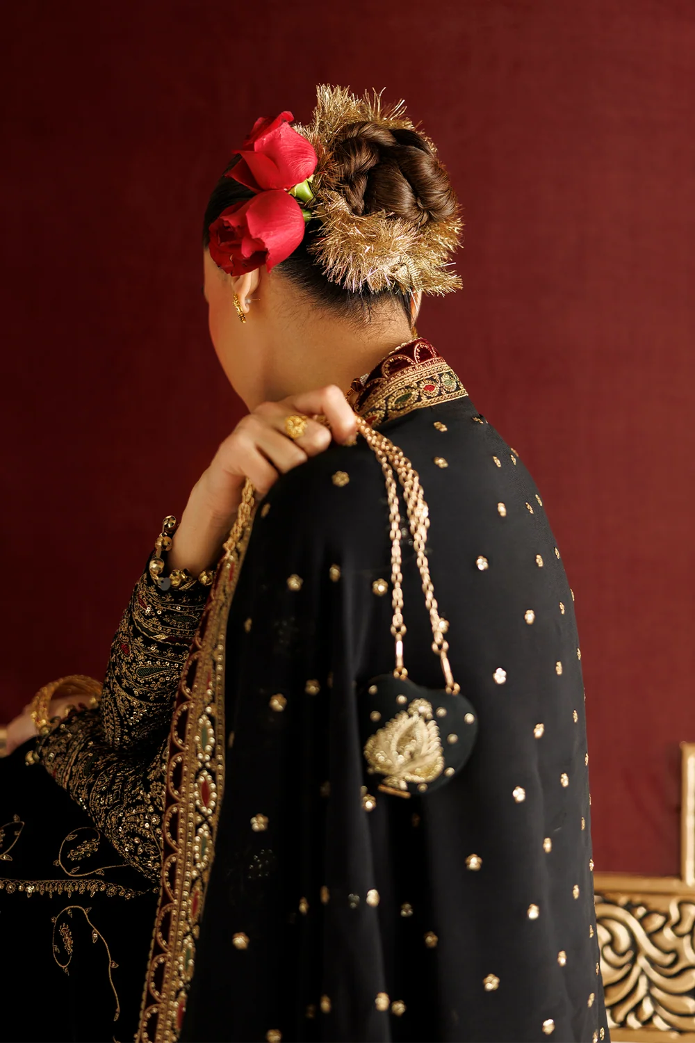 EMBROIDERED VELVET FORMAL CVF26-D05 | Chandni Velvet Formals ‘26 | Jazmin