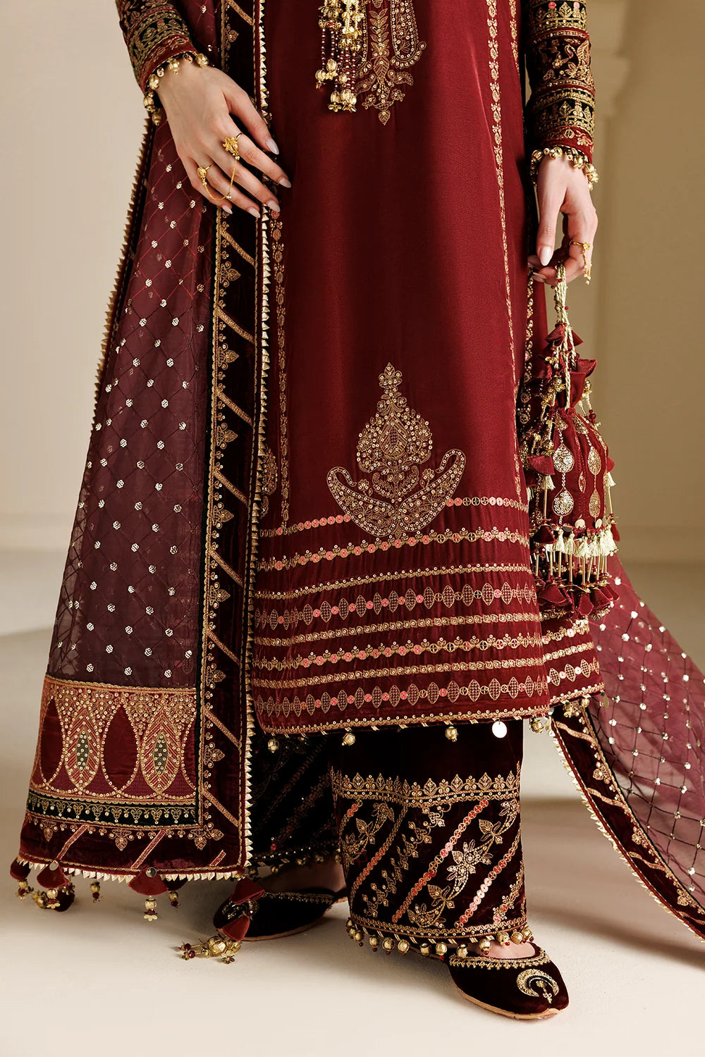 EMBROIDERED VELVET FORMAL CVF26-D10 | Chandni Velvet Formals ‘26 | Jazmin