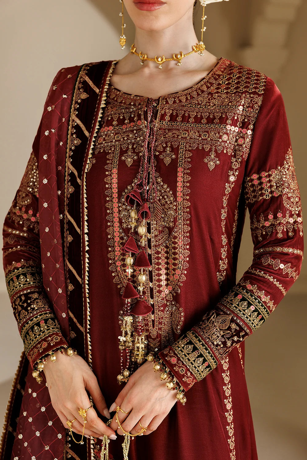 EMBROIDERED VELVET FORMAL CVF26-D10 | Chandni Velvet Formals ‘26 | Jazmin