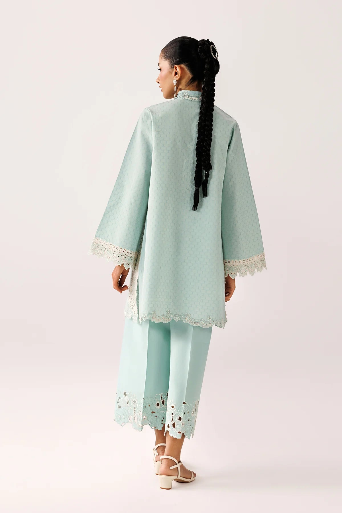 QEC-06 AMARI | Embroidered Co-ords '26 | Qalamkar