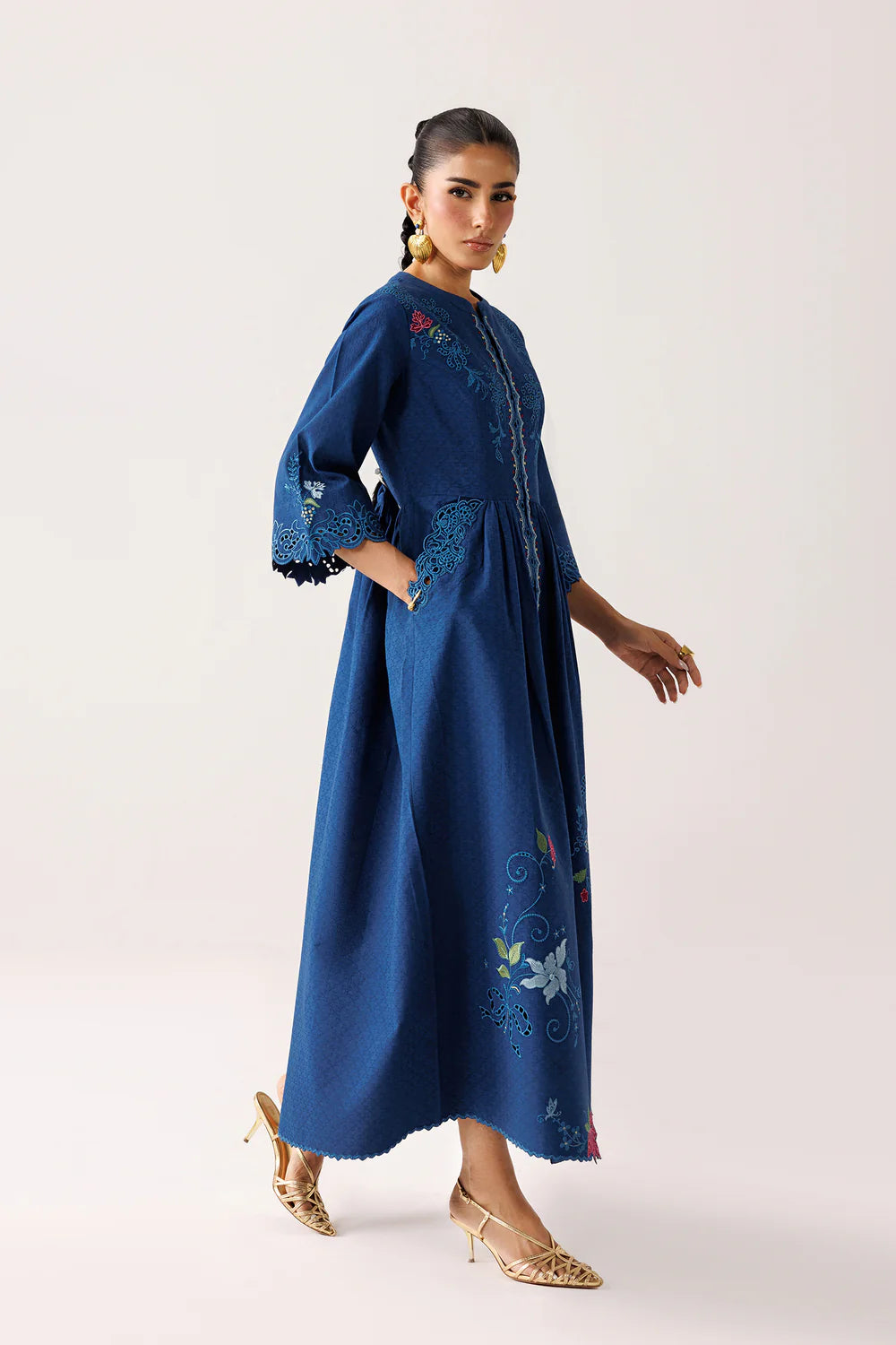 QEC-05 NOA | Embroidered Co-ords '26 | Qalamkar