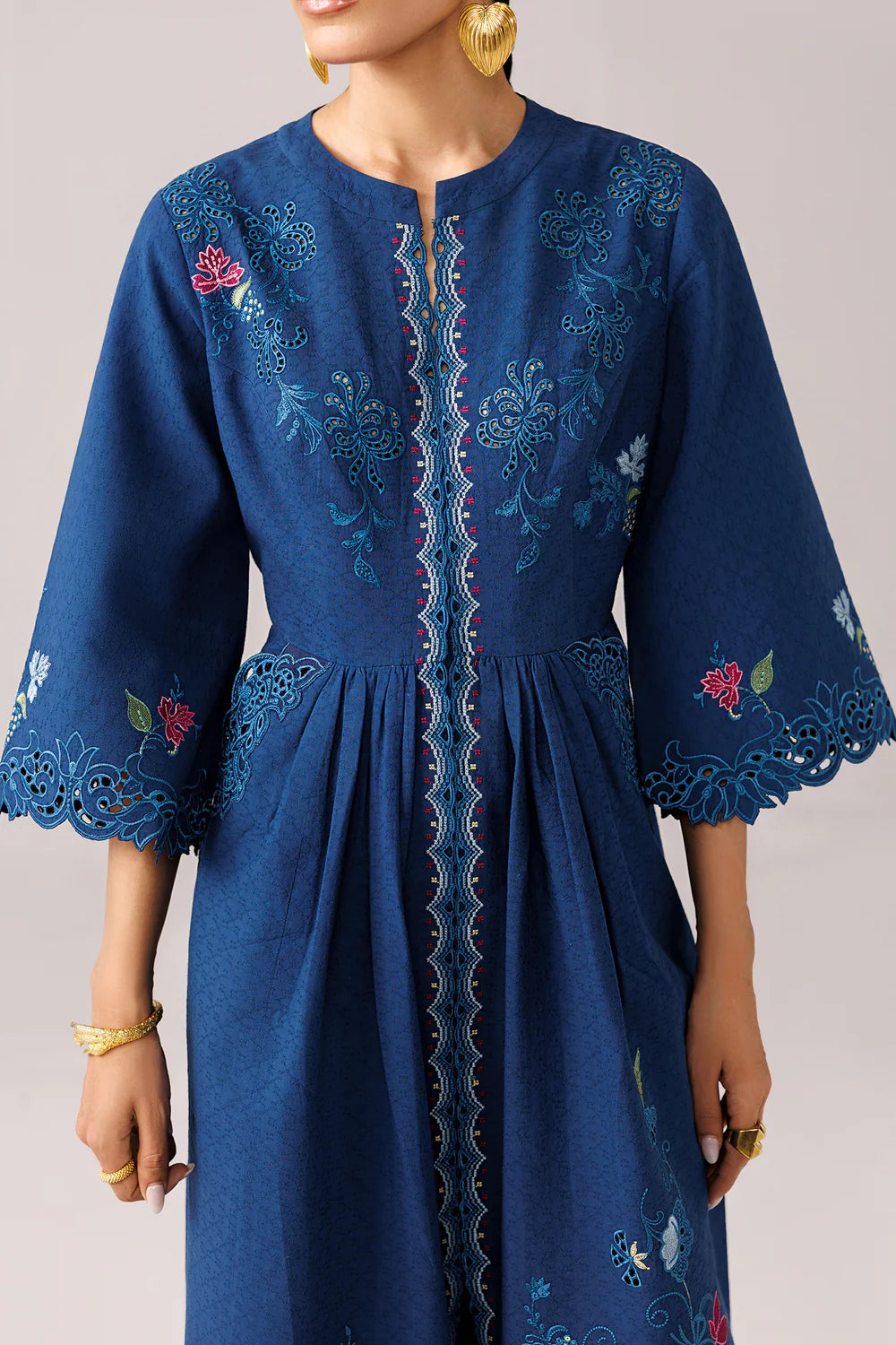 QEC-05 NOA | Embroidered Co-ords '26 | Qalamkar