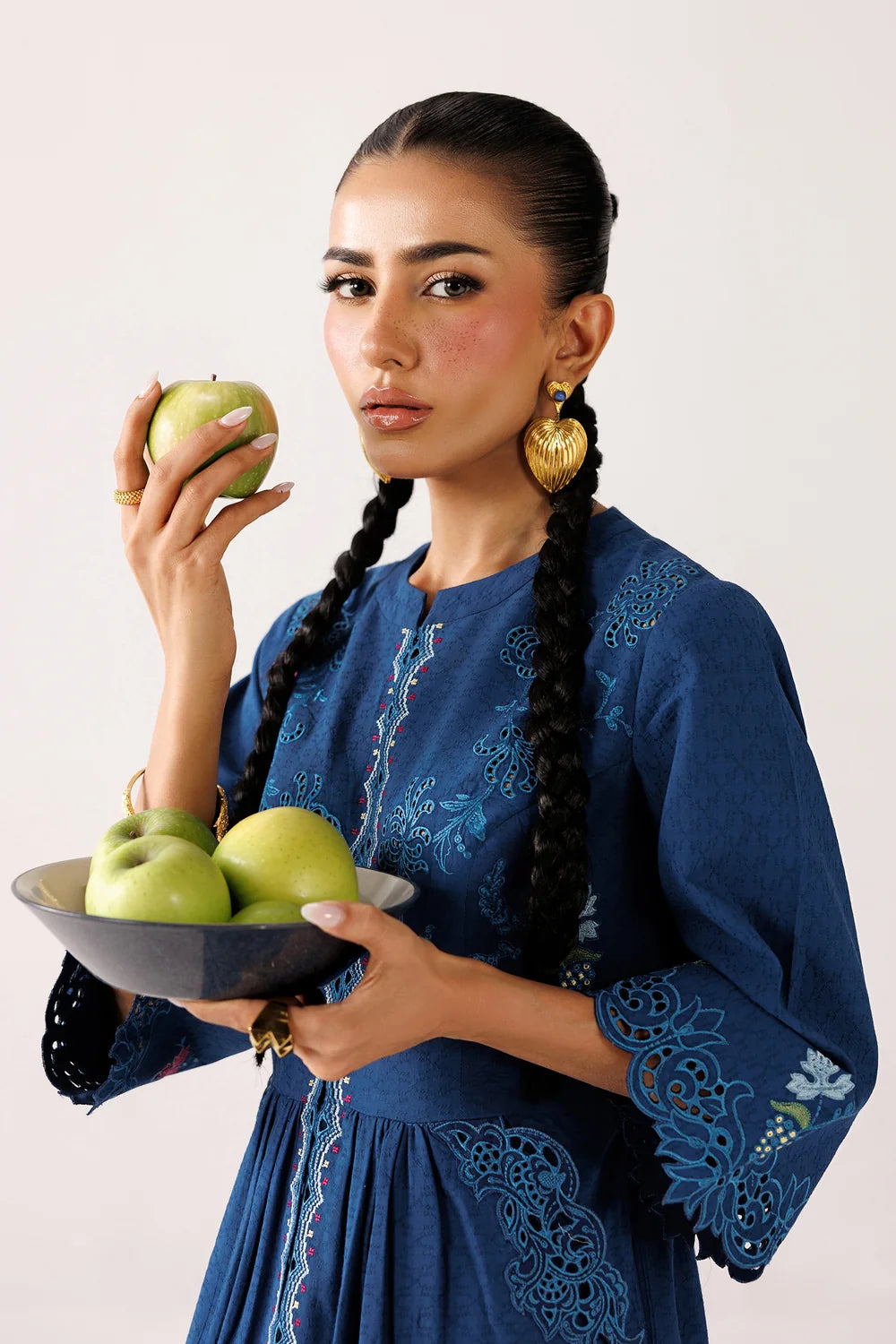 QEC-05 NOA | Embroidered Co-ords '26 | Qalamkar