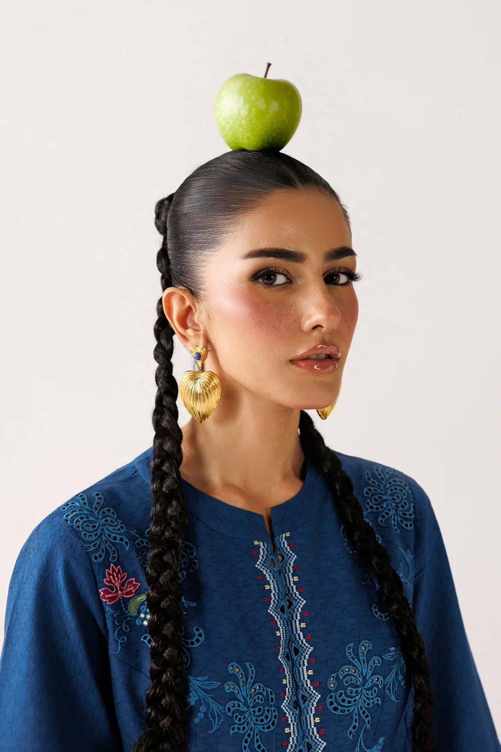 QEC-05 NOA | Embroidered Co-ords '26 | Qalamkar