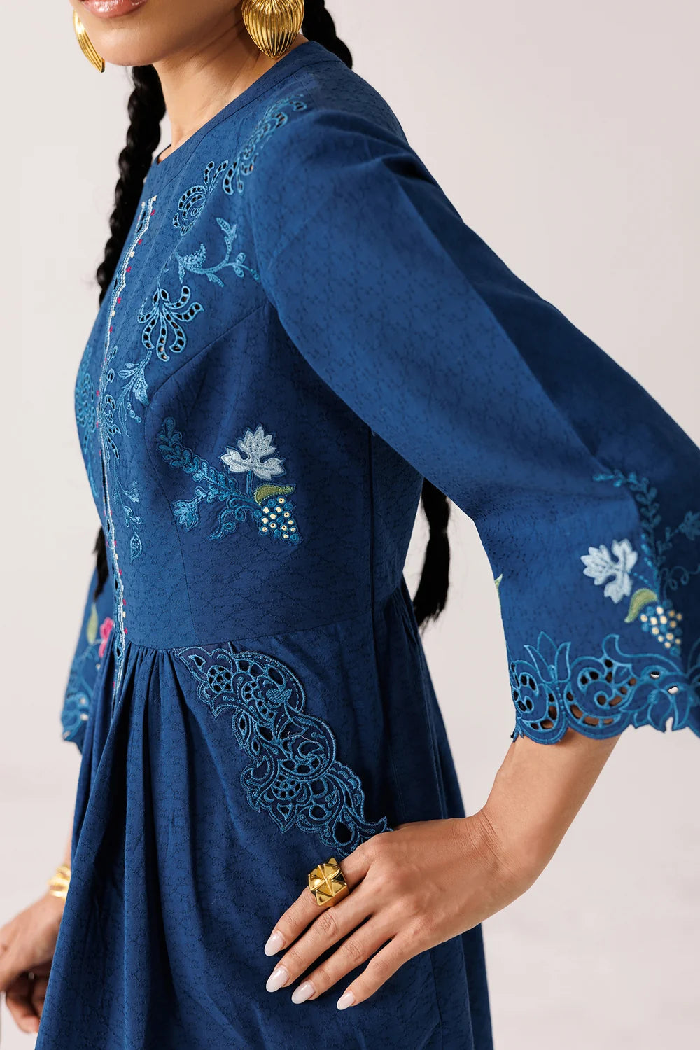 QEC-05 NOA | Embroidered Co-ords '26 | Qalamkar