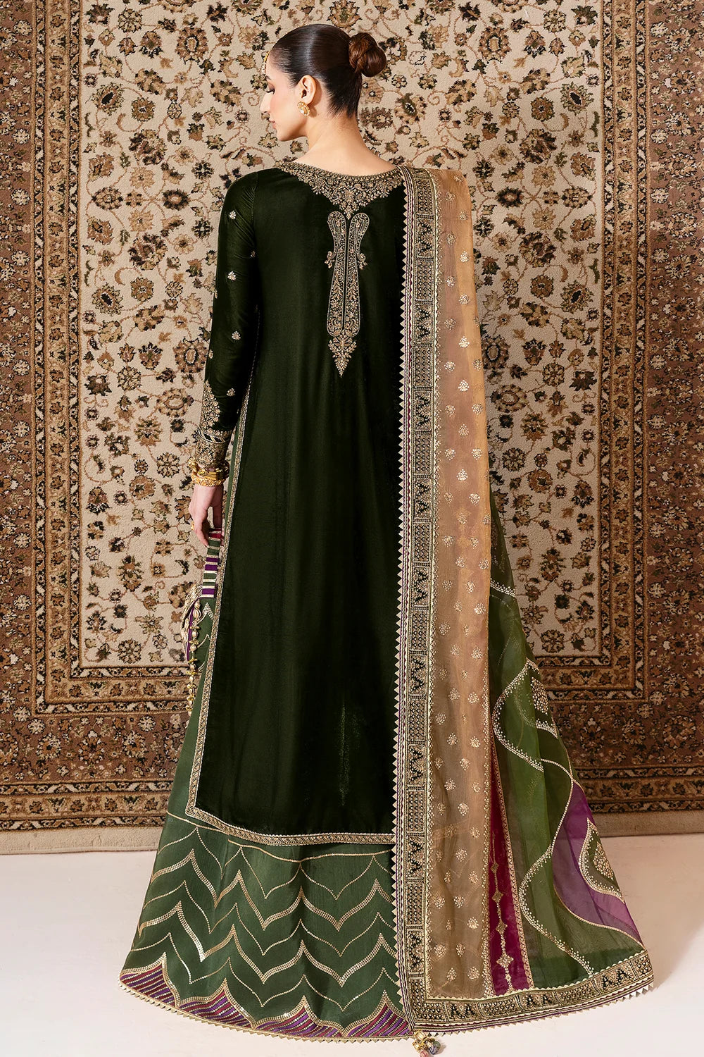 EMBROIDERED VELVET FORMAL CVF25-D09 | Velvet | Jazmin