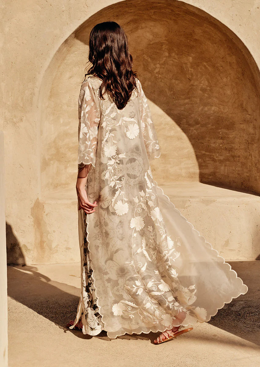 LYNN | Resort Wear Trends | Tiya By Sania Maskatiya