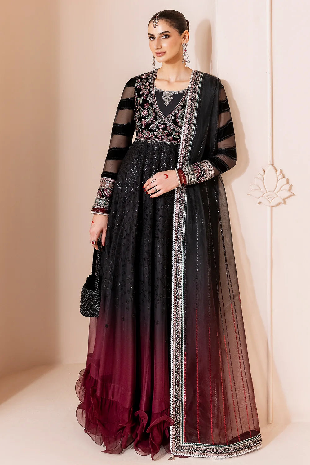 EMBROIDERED VELVET FORMAL CVF25-D10 | Velvet | Jazmin