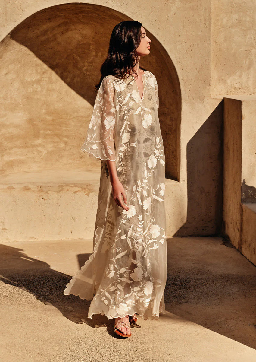 LYNN | Resort Wear Trends | Tiya By Sania Maskatiya