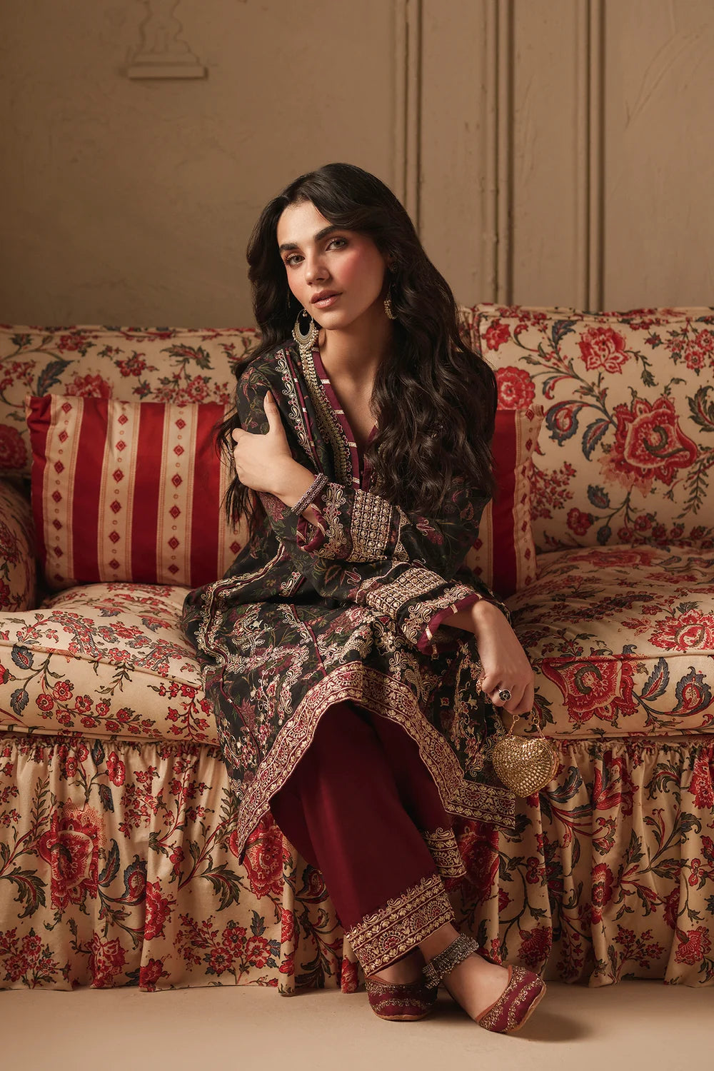 BLACK | E4838-103-901 | Rozana Winter Drop 2 | Ethnc