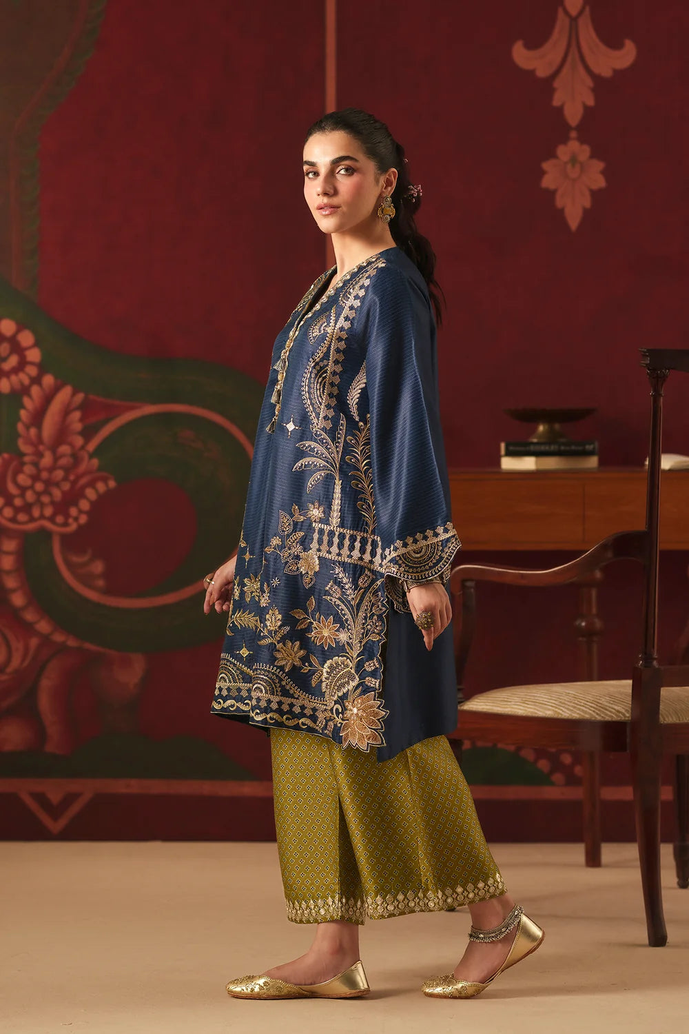 DARK BLUE | E4818-103-618 | Rozana Winter Drop 2 | Ethnc