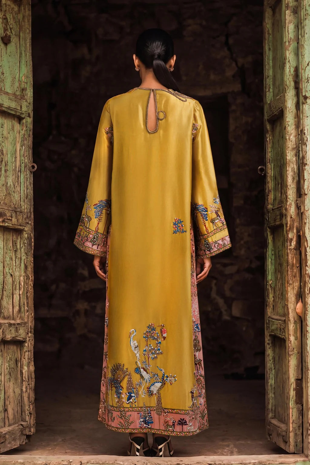 R-89 | Couture | Sana Safinaz