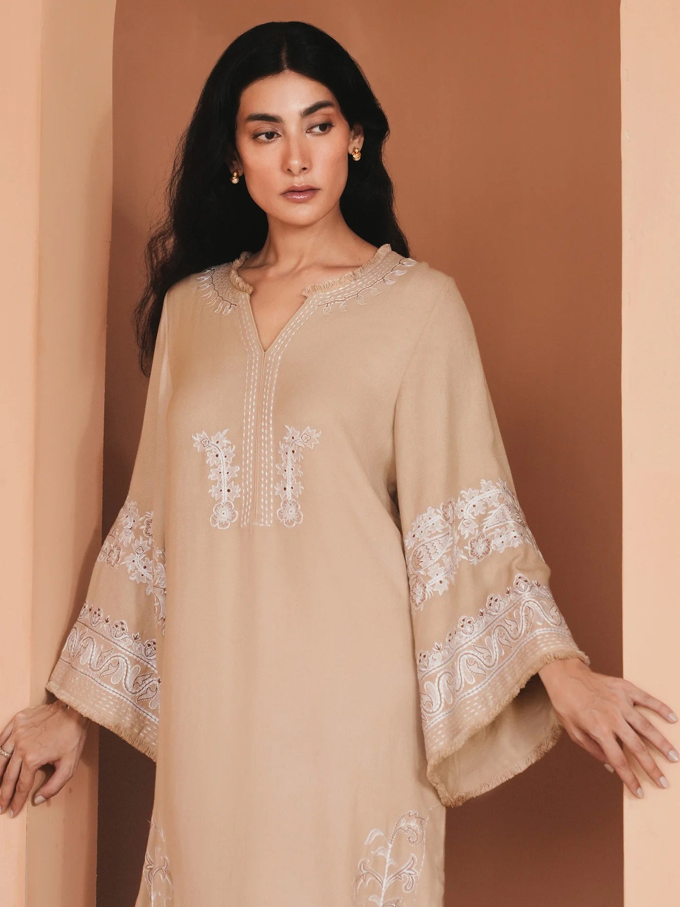 PF26-AW25AMB2CCLS009 | NEW IN | MISHA LAKHANI