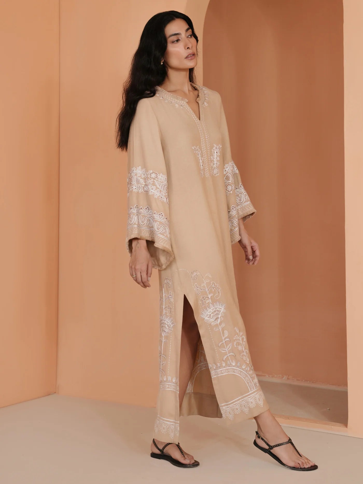 PF26-AW25AMB2CCLS009 | NEW IN | MISHA LAKHANI
