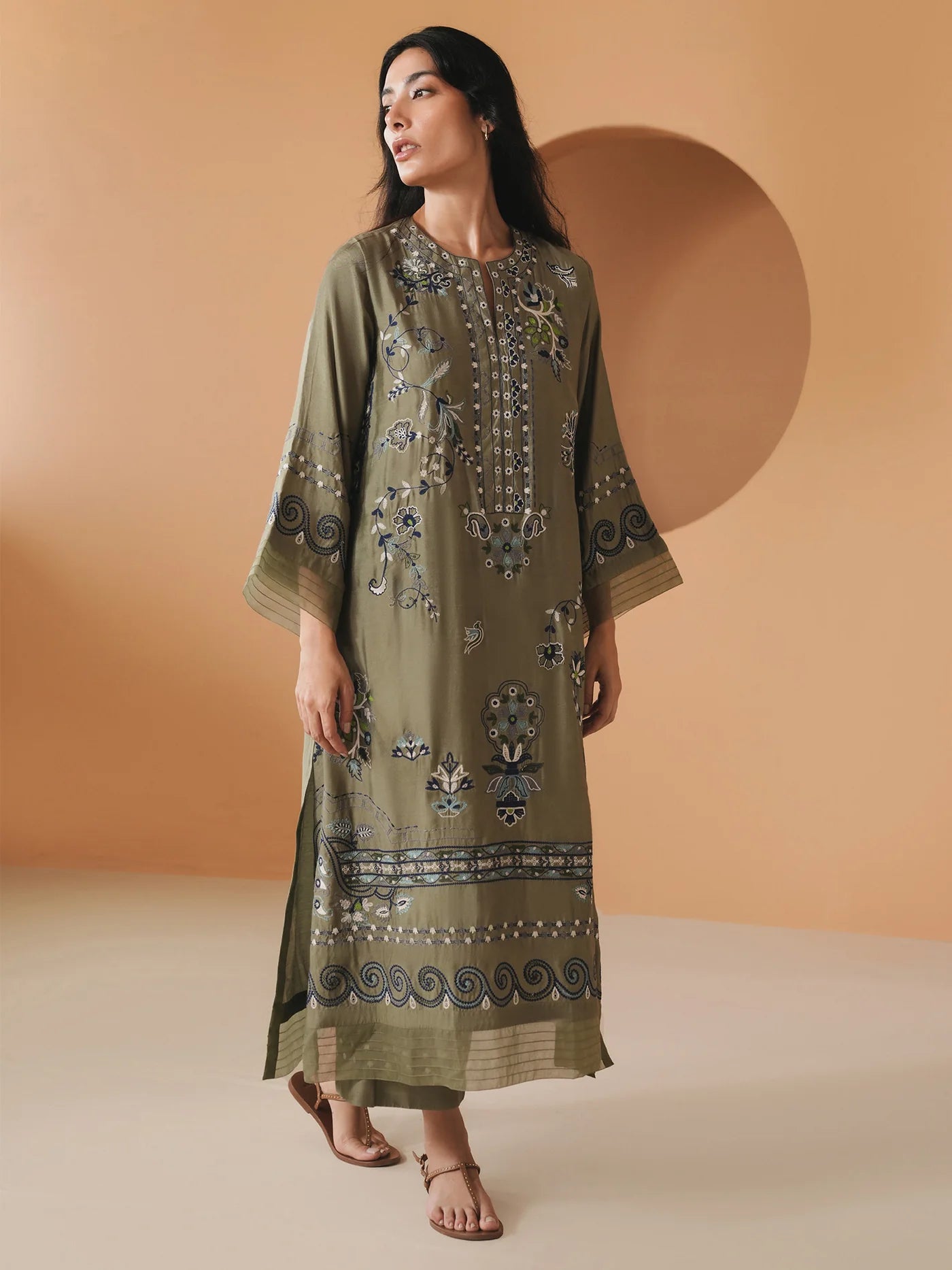 PF26-SS26AMB2CCKP004 | NEW IN | MISHA LAKHANI
