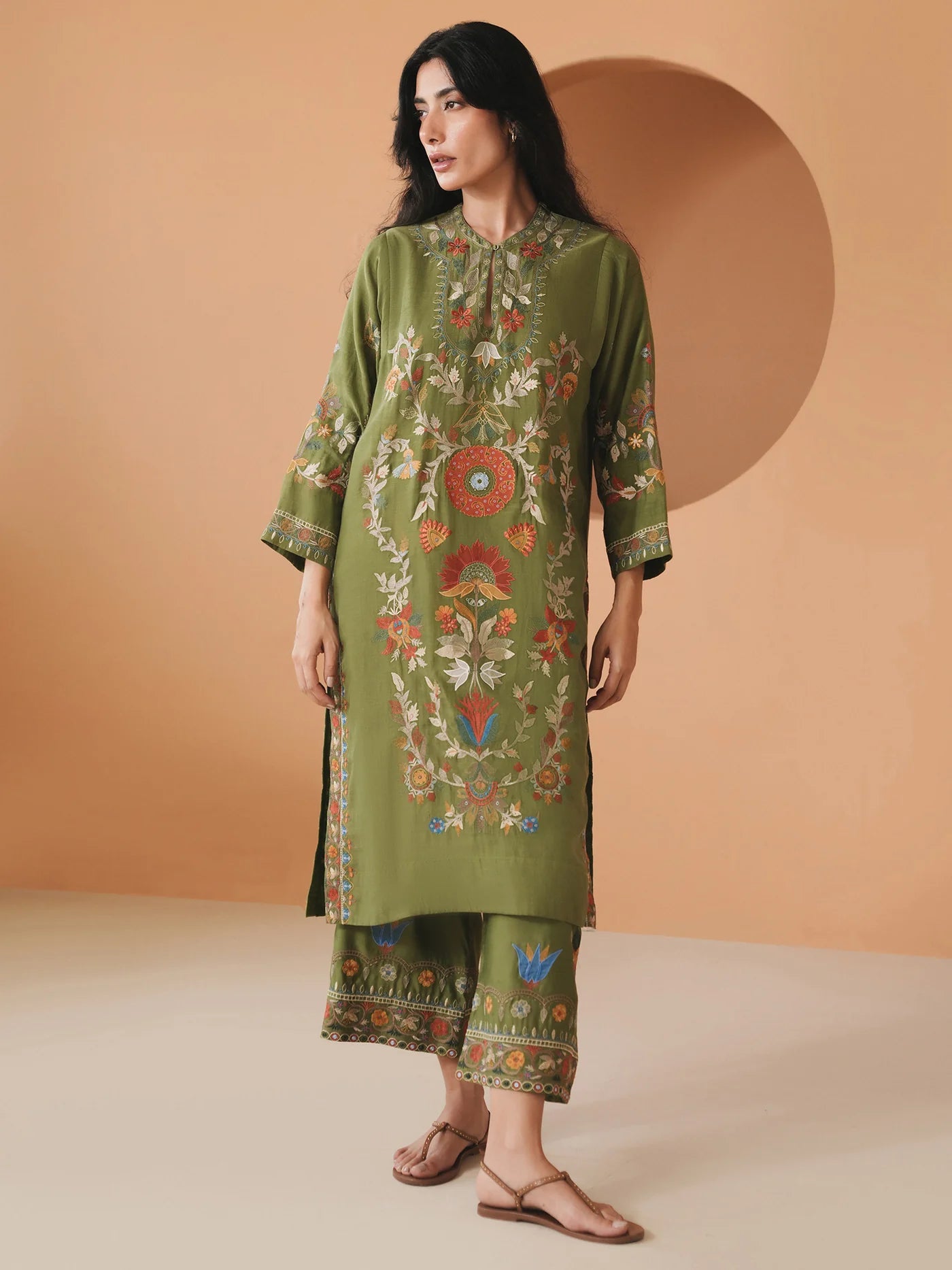 PF26-SS26AMB2CCKP018 | NEW IN | MISHA LAKHANI