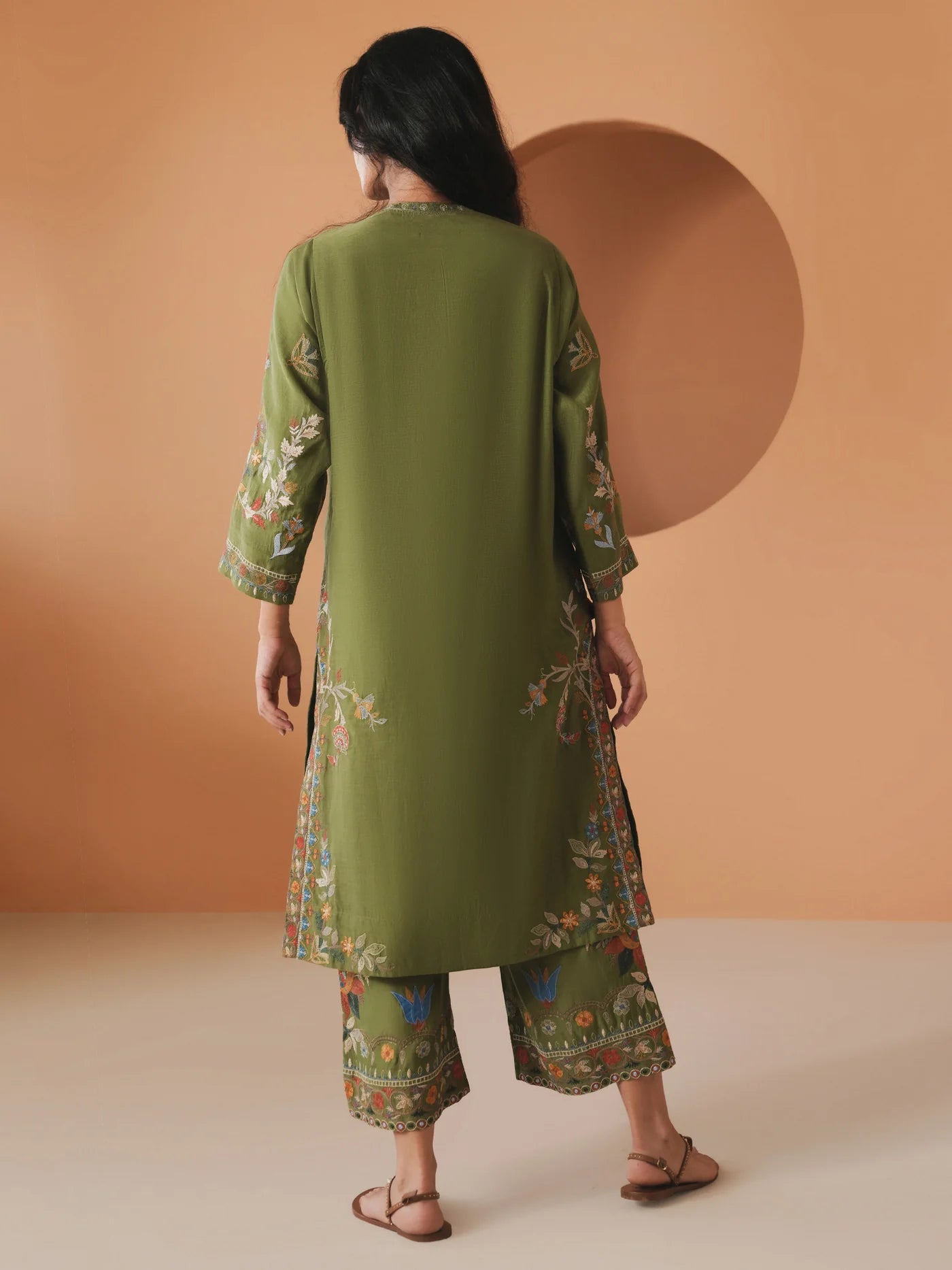PF26-SS26AMB2CCKP018 | NEW IN | MISHA LAKHANI