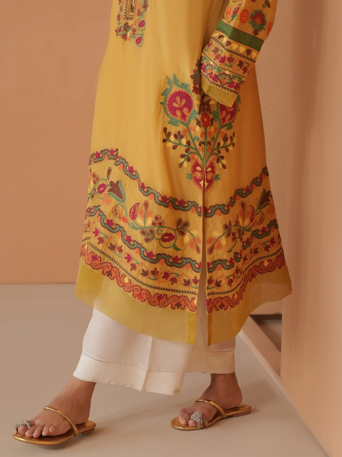 PF26-AW25AMB2CCK048 | NEW IN | MISHA LAKHANI