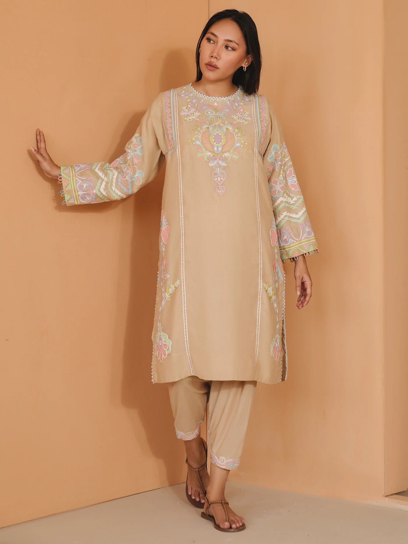 PF26-SS26AMB2CCKP010 | NEW IN | MISHA LAKHANI
