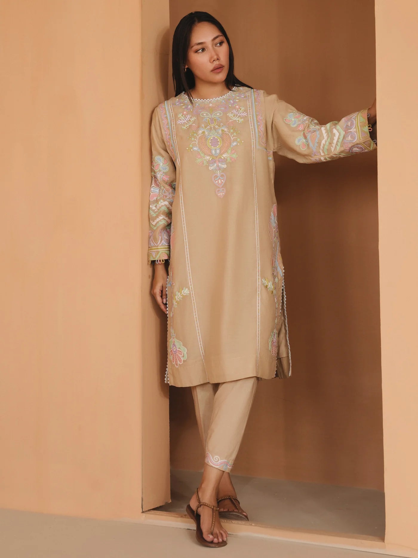 PF26-SS26AMB2CCKP010 | NEW IN | MISHA LAKHANI