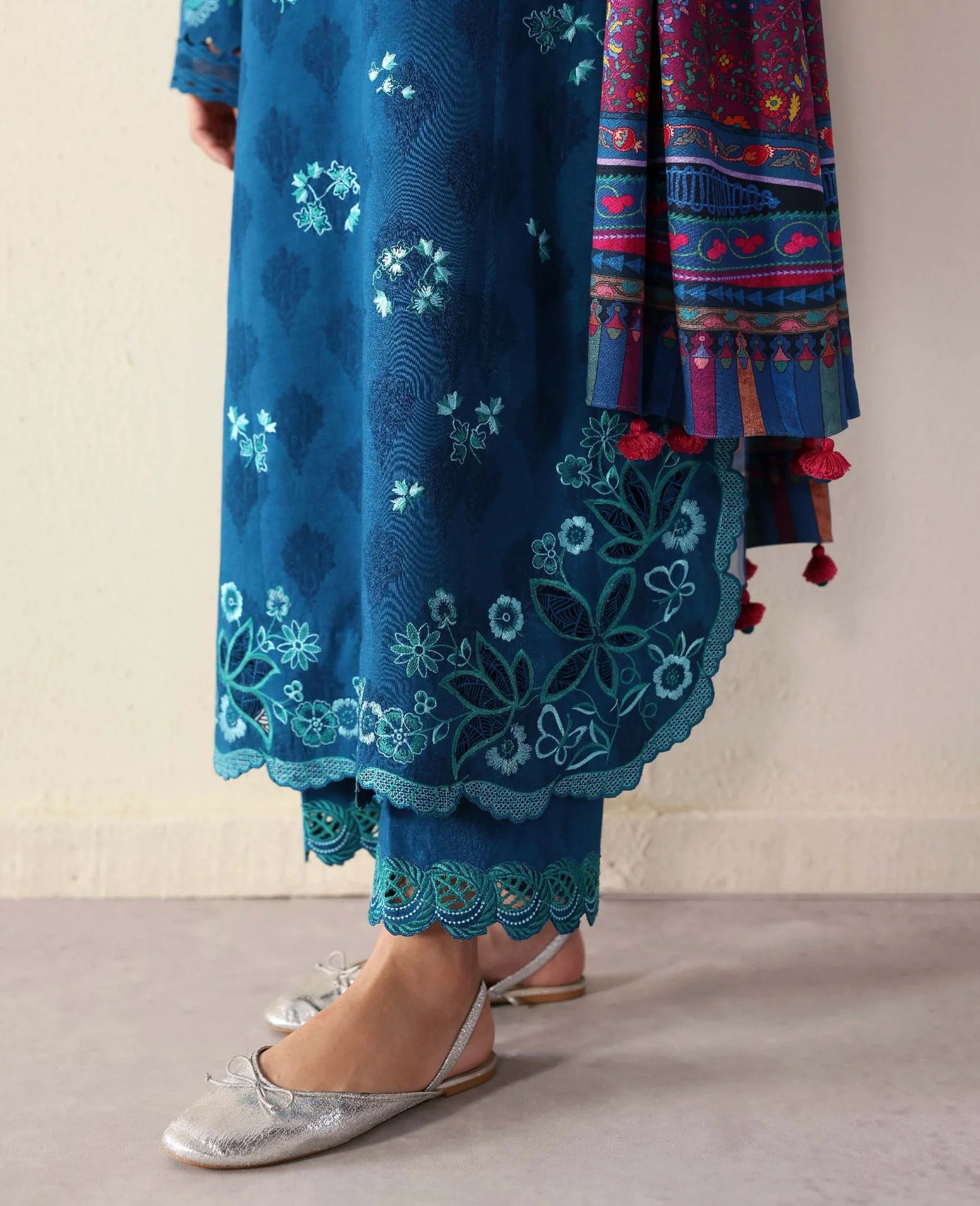 Isaline | Basics Winter '25 | Republic Womenswear