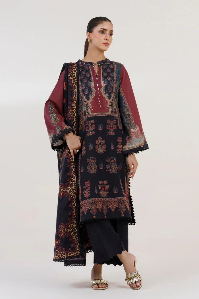LH261-002 | ROZ MARRA '26 | SANA SAFINAZ