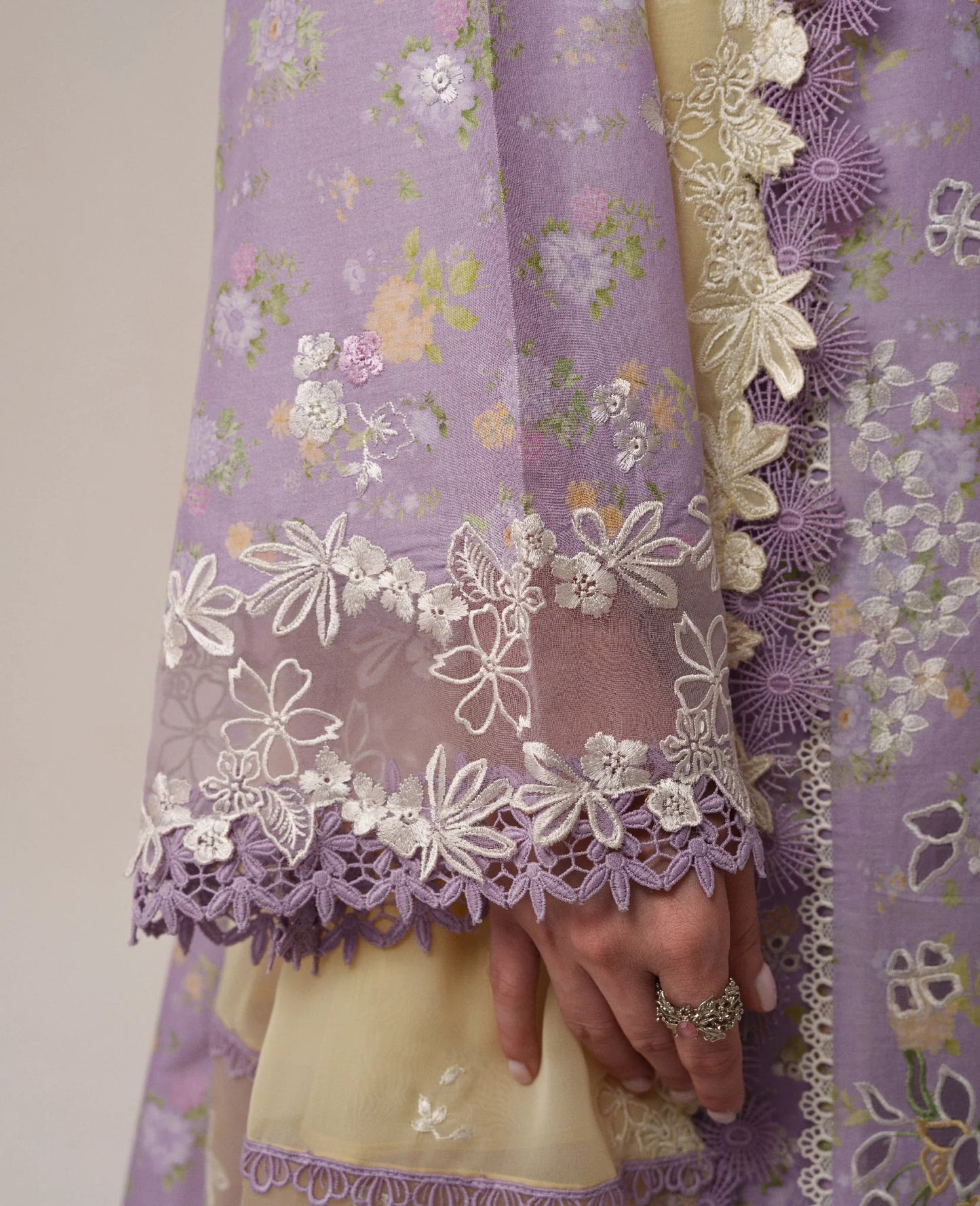 Licci | Reine Luxury Lawn Stitched '26 | Republic Womenswear