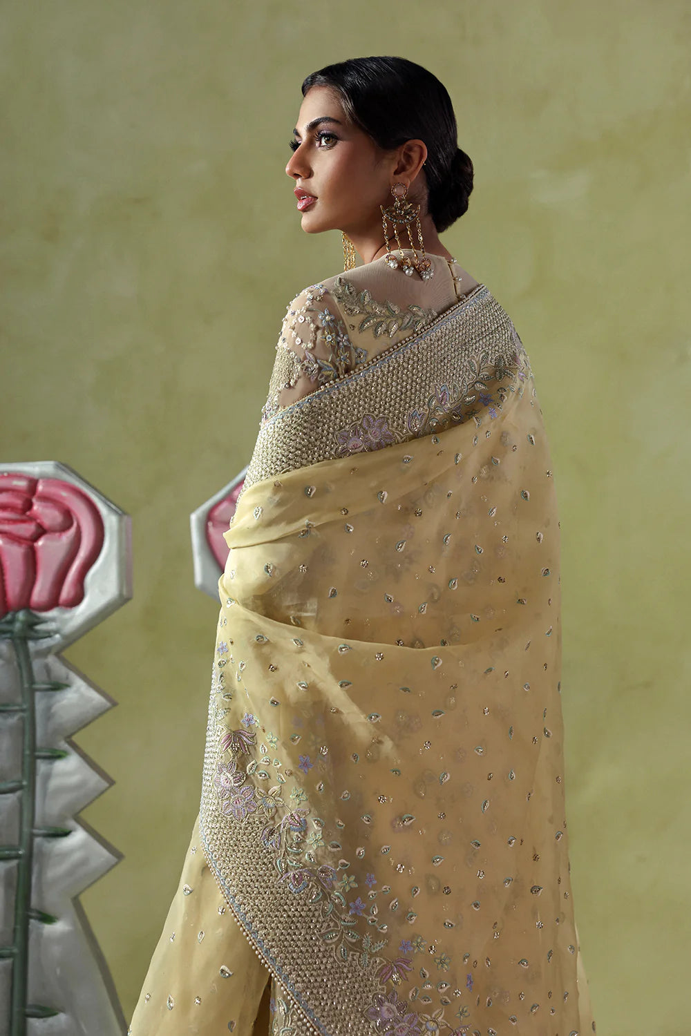 LIORA | LUMENE FESTIVE ' 25/26 | SORAYA