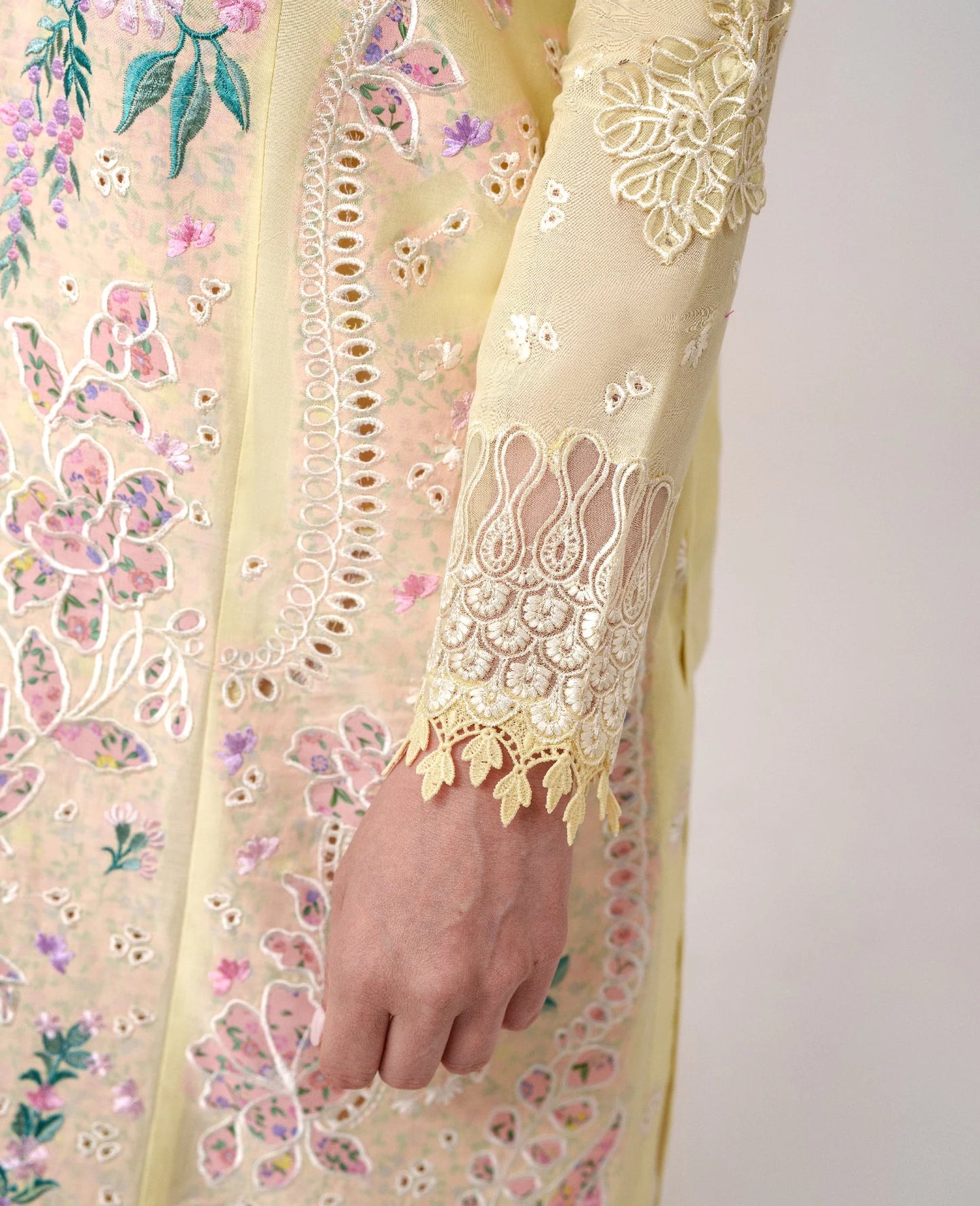 Lumi | Reine Luxury Lawn Stitched '26 | Republic Womenswear