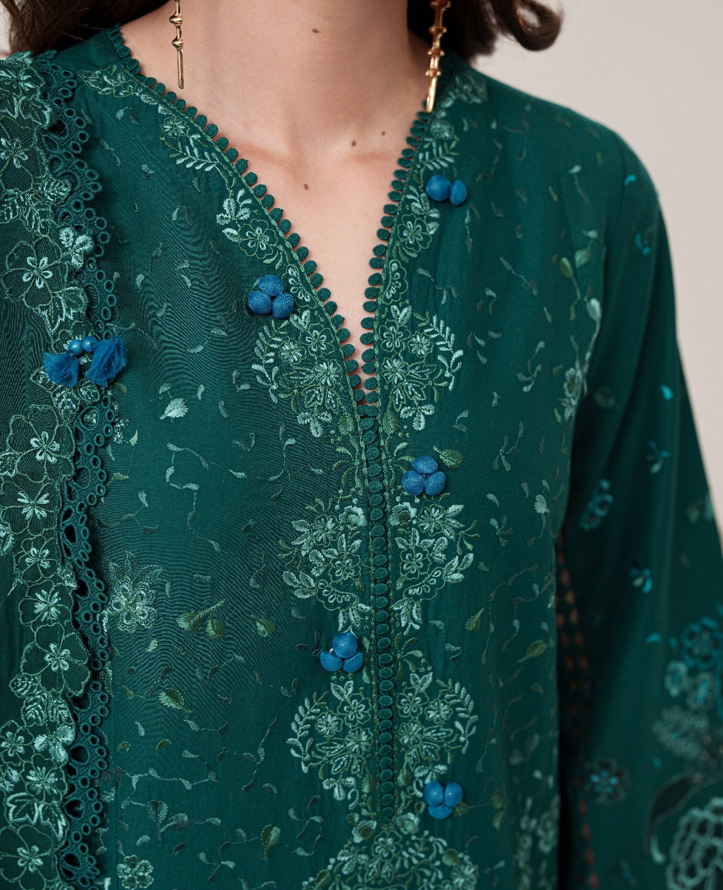 Luna | Reine Luxury Lawn Stitched '26 | Republic Womenswear