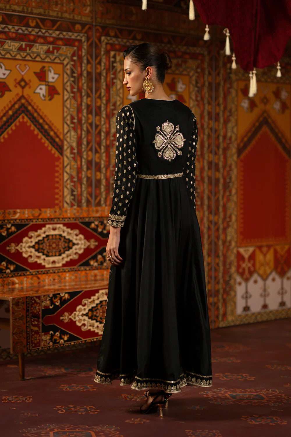 BLACK | E1051/104/901 | Luxe | Ethnc